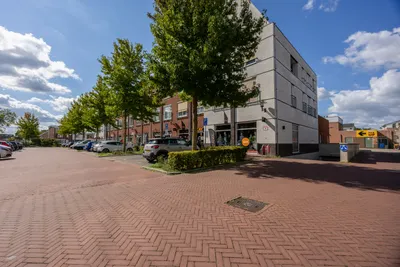 Foto van Amaliaplein 13- parkeerplaats 81 0 ong, Beuningen Gld garagebox
