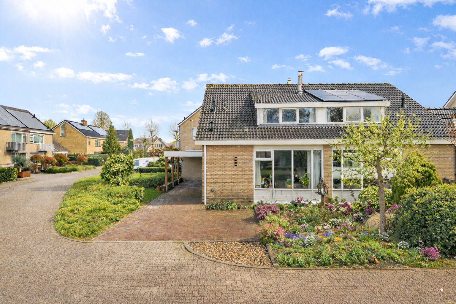 Foto van Fruitplein 8, Beneden-Leeuwen