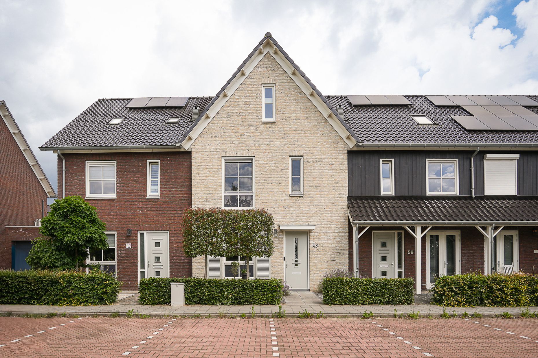 Foto van Koolzaadveld 57, Beneden-Leeuwen