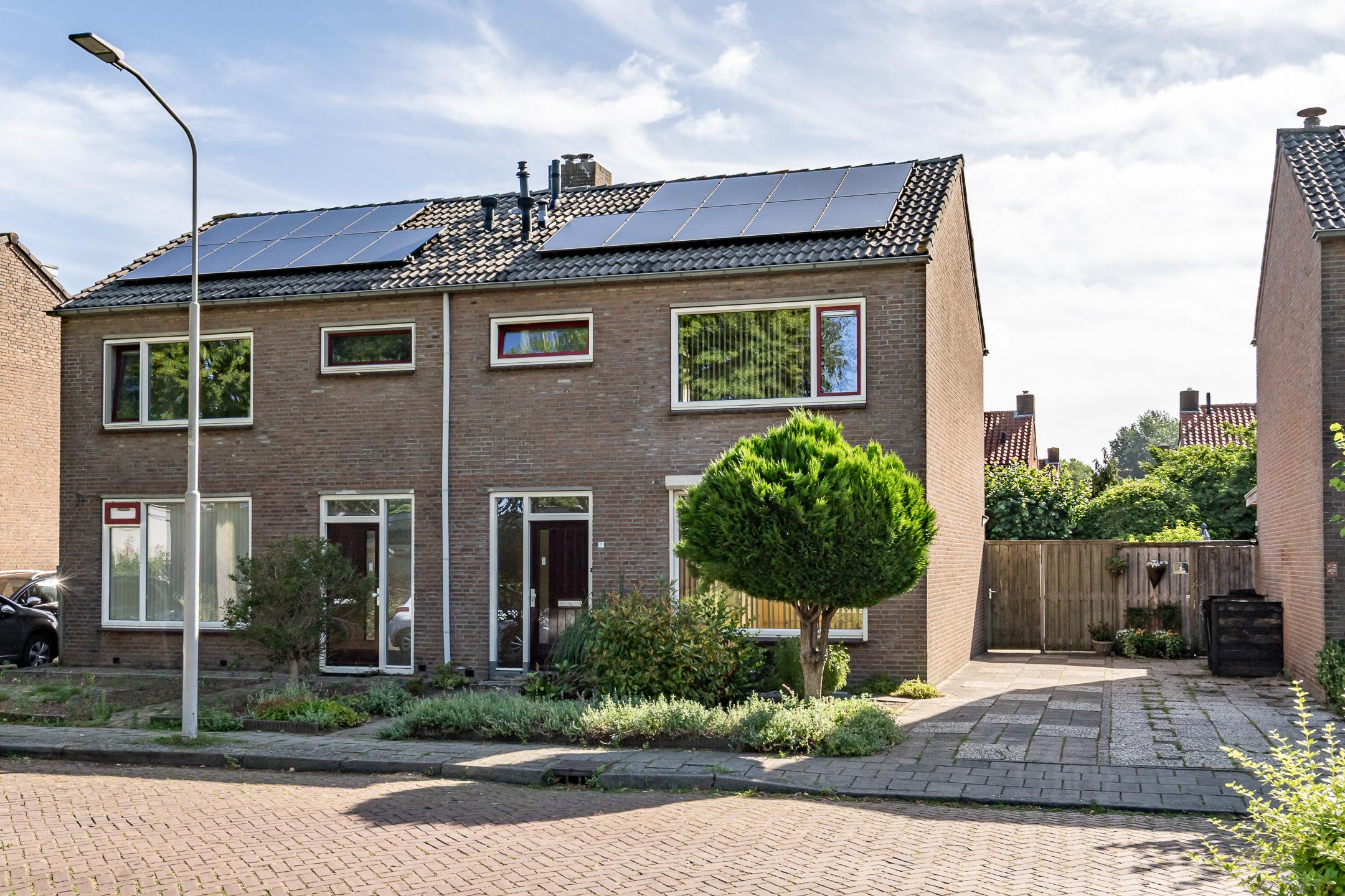 Foto van Seringenstraat 7, Beneden-Leeuwen