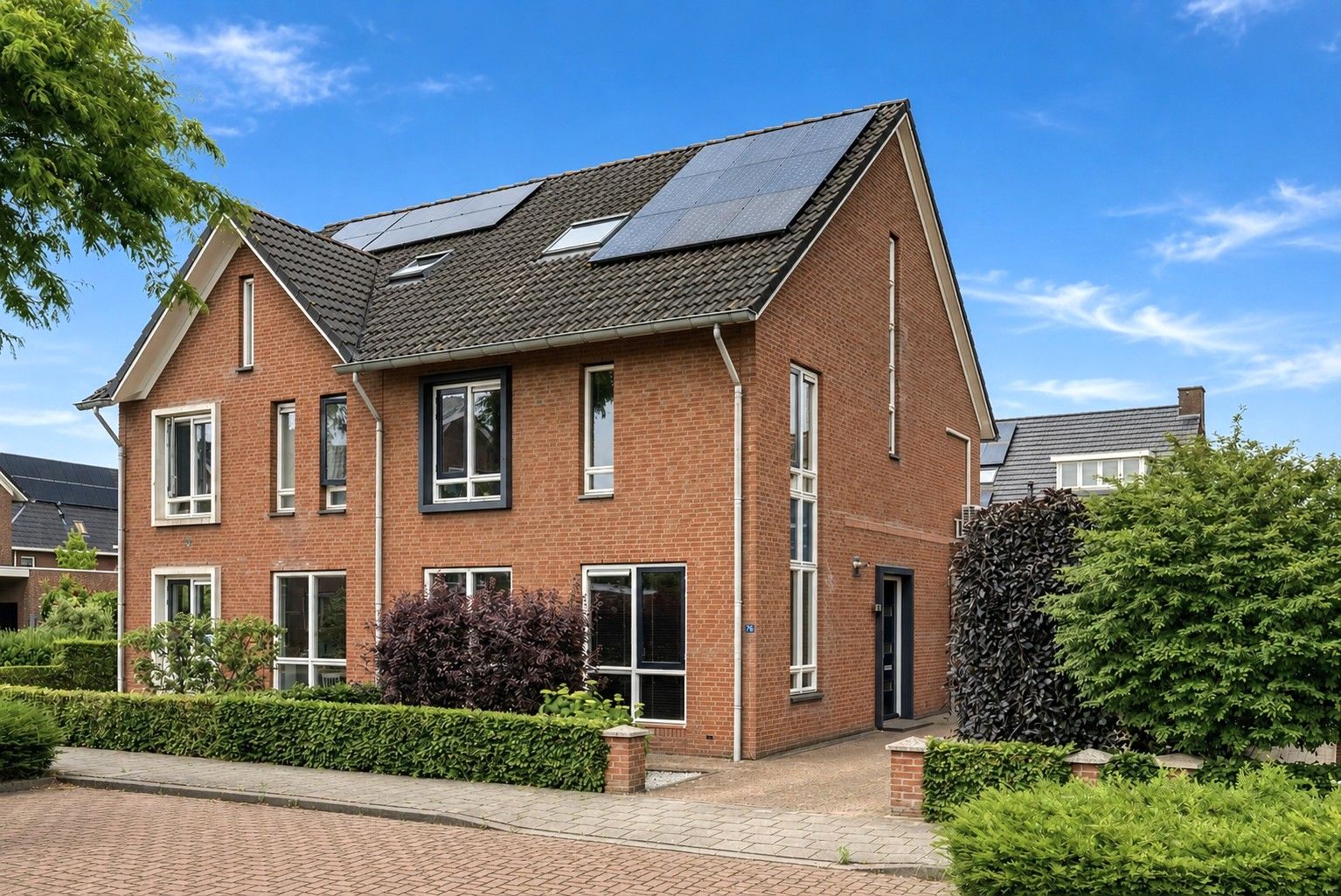 Foto van Solidus 76, Elst (GE)