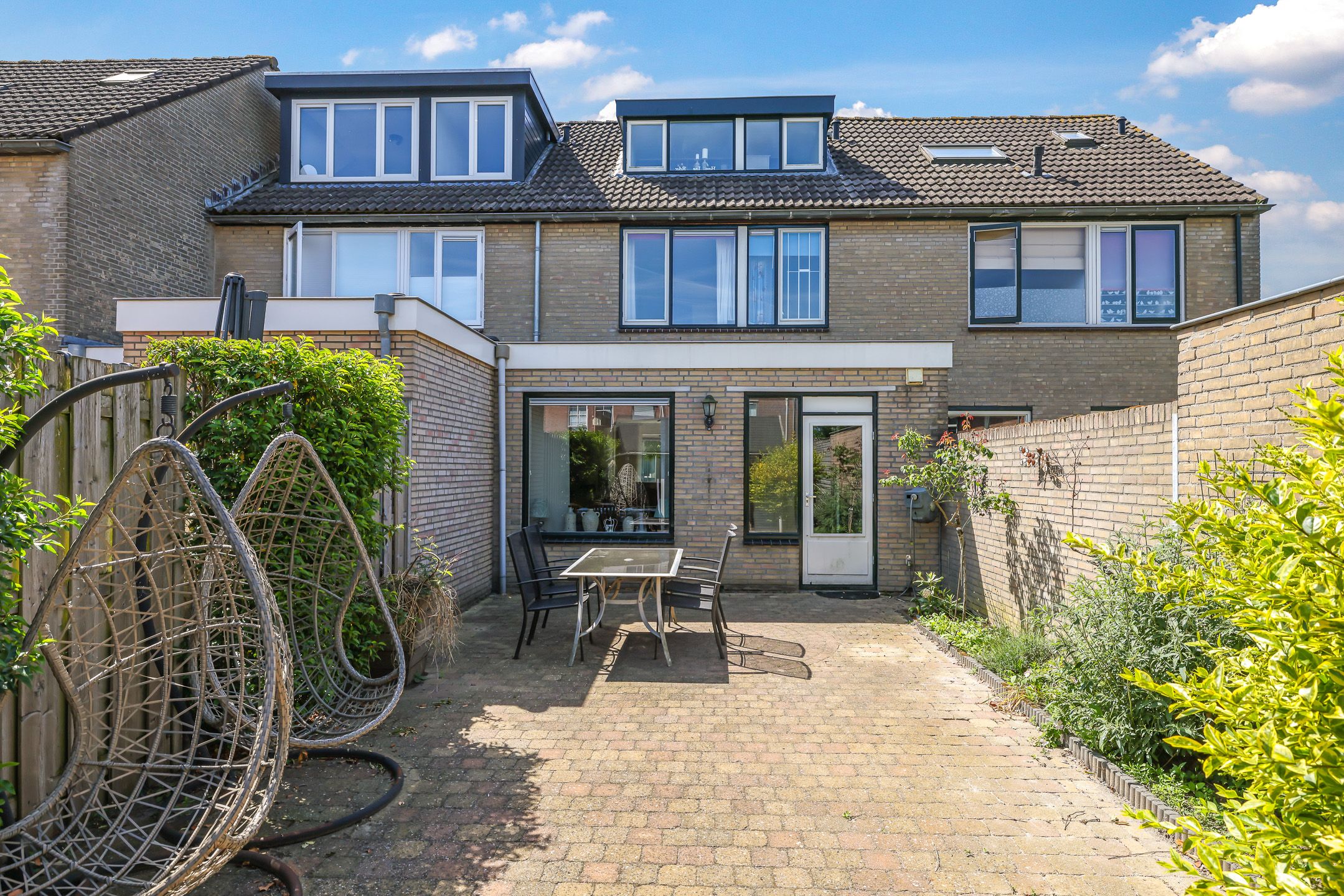 Foto van Merelhof 8, Dodewaard