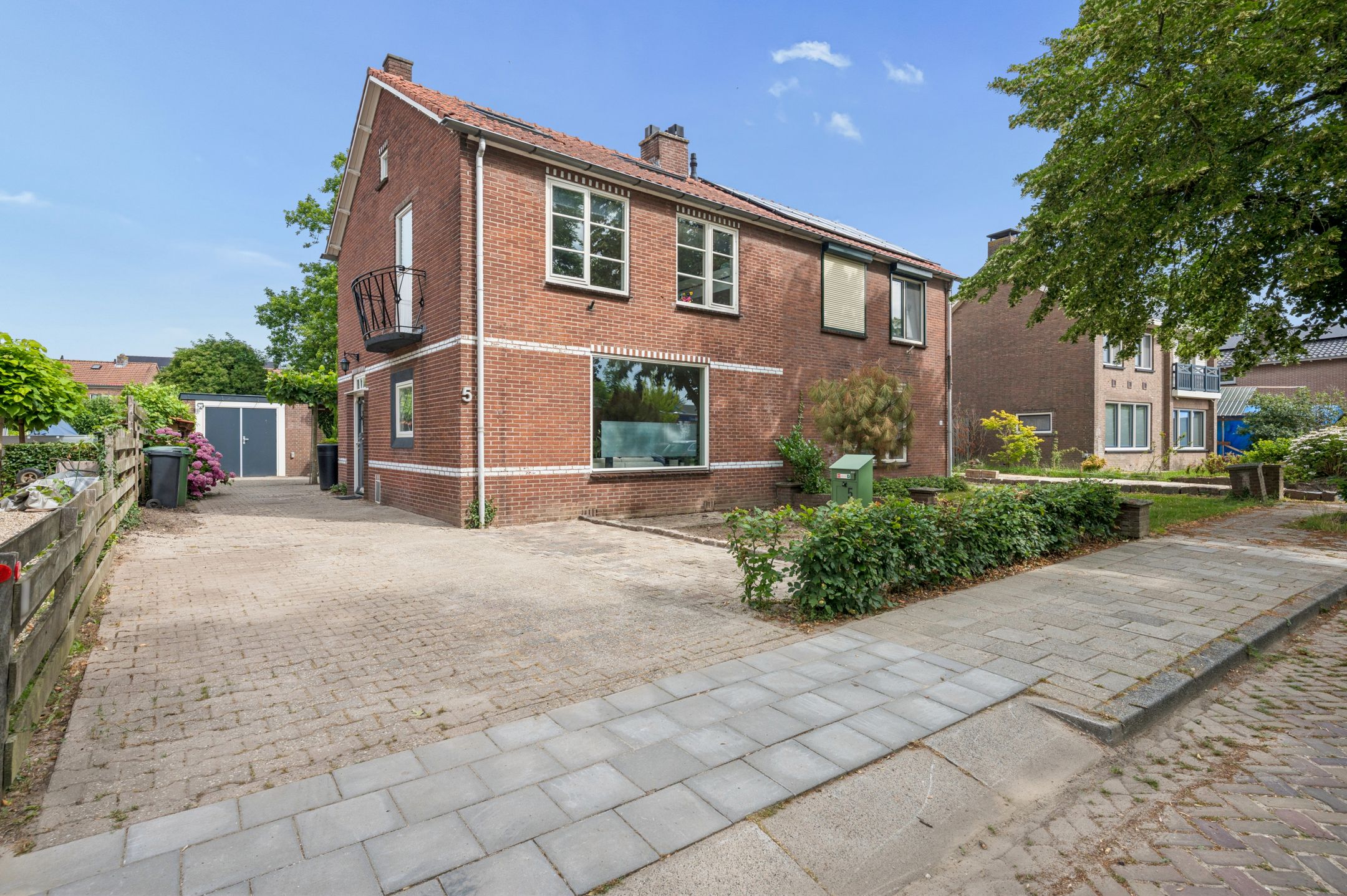 Foto van Kerkstraat 5, Zetten