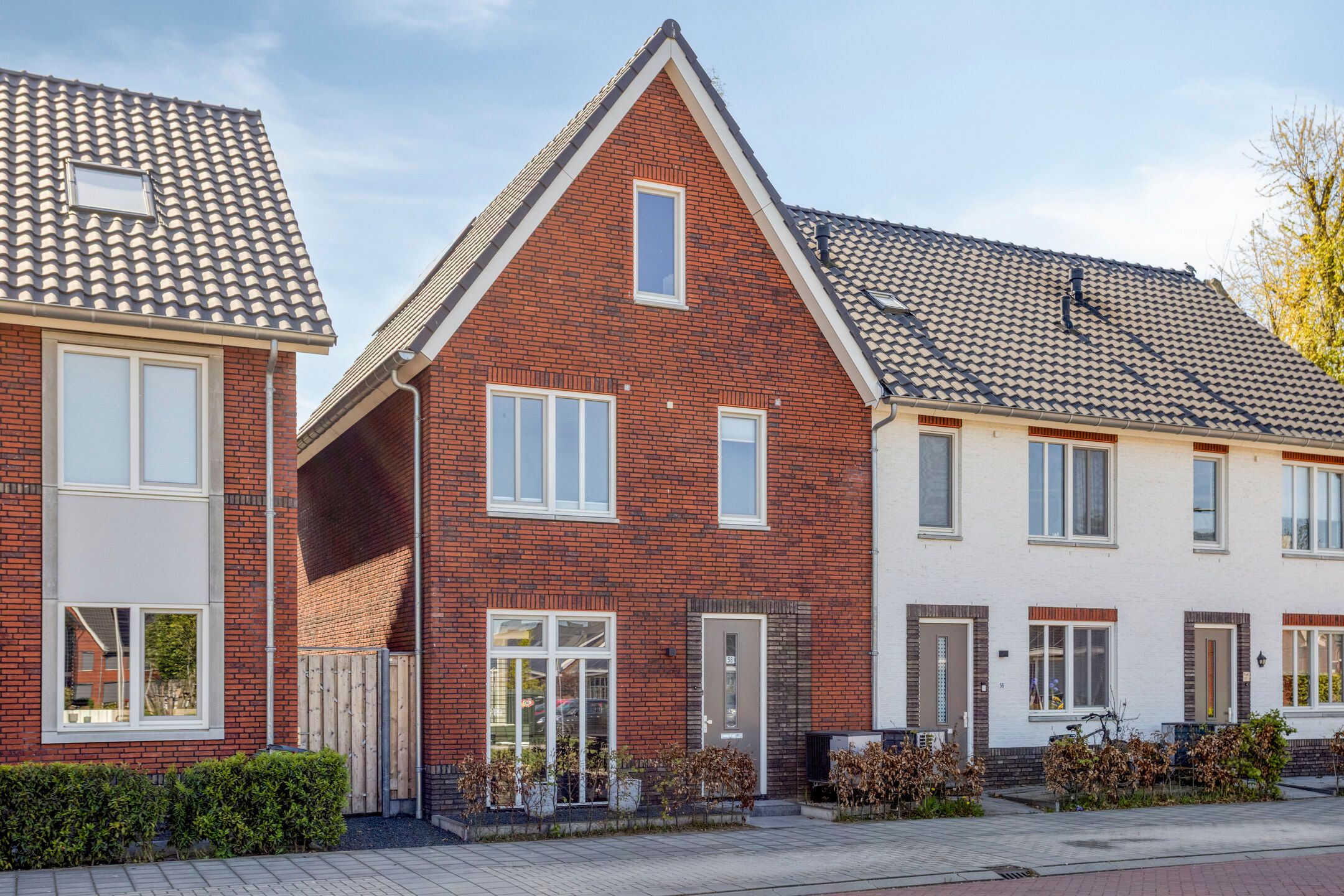 Foto van Weegbree 58, Zetten