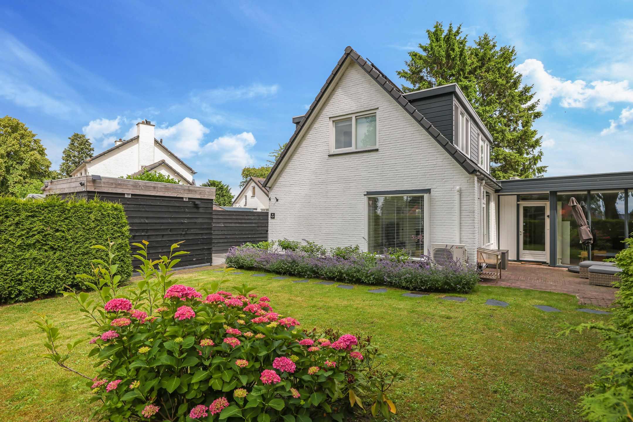 Foto van Vredesplein 4, Oosterhout (GE)