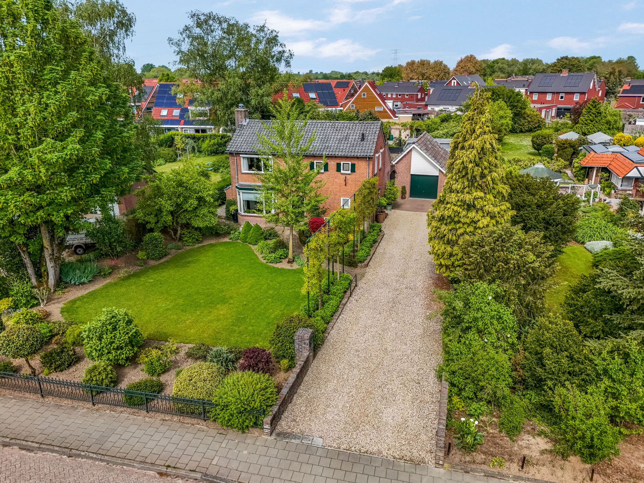Foto van Dorpsstraat 61, Oosterhout (GE)