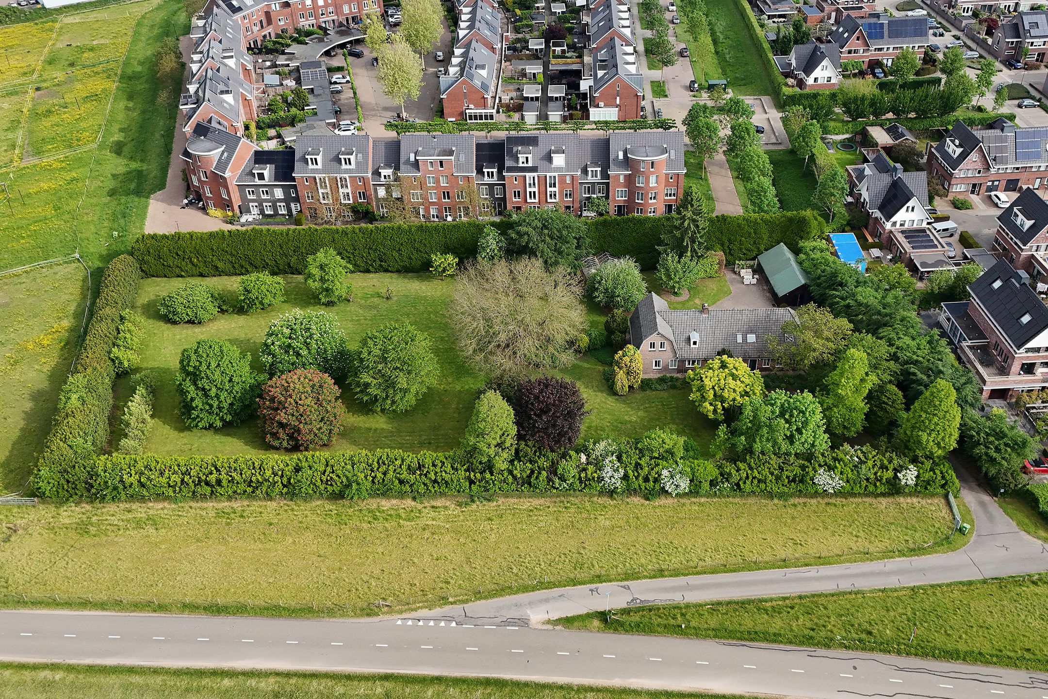 Foto van Oudewei 1, Haalderen