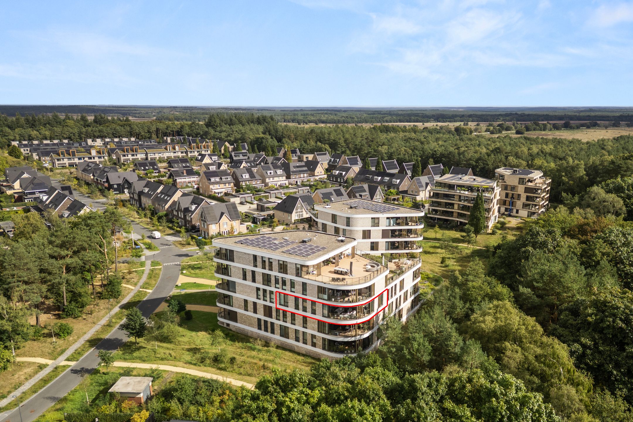 Foto van Elbert Veenendaalhof 40, Ede