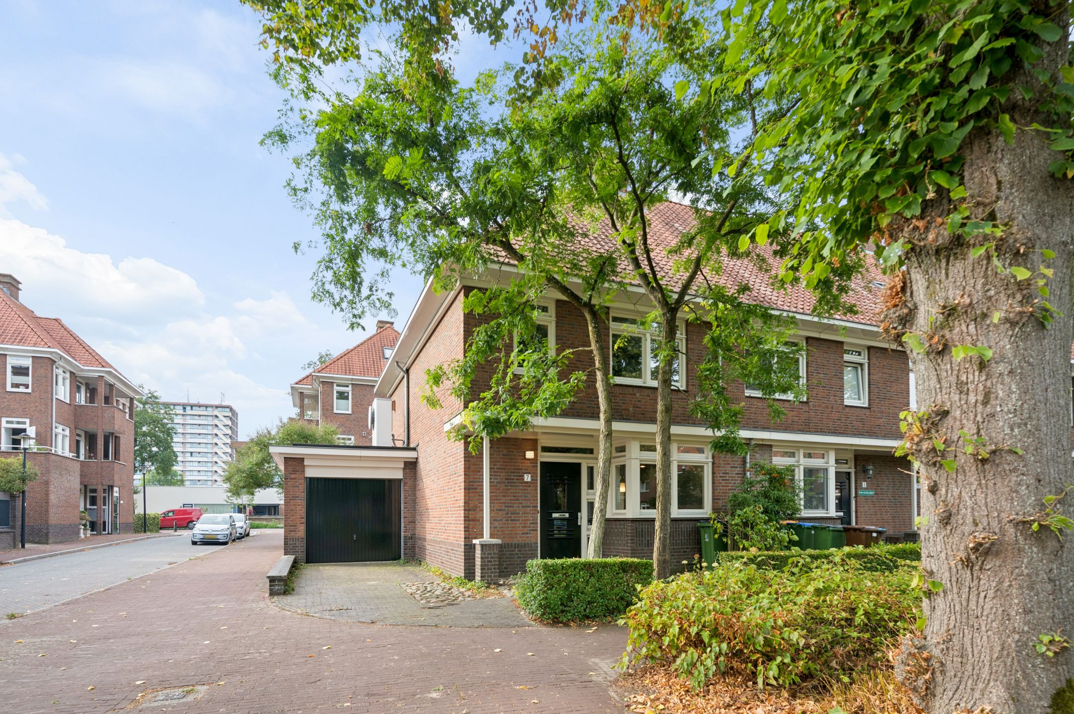 Foto van Nijverheidplein 7, Ede