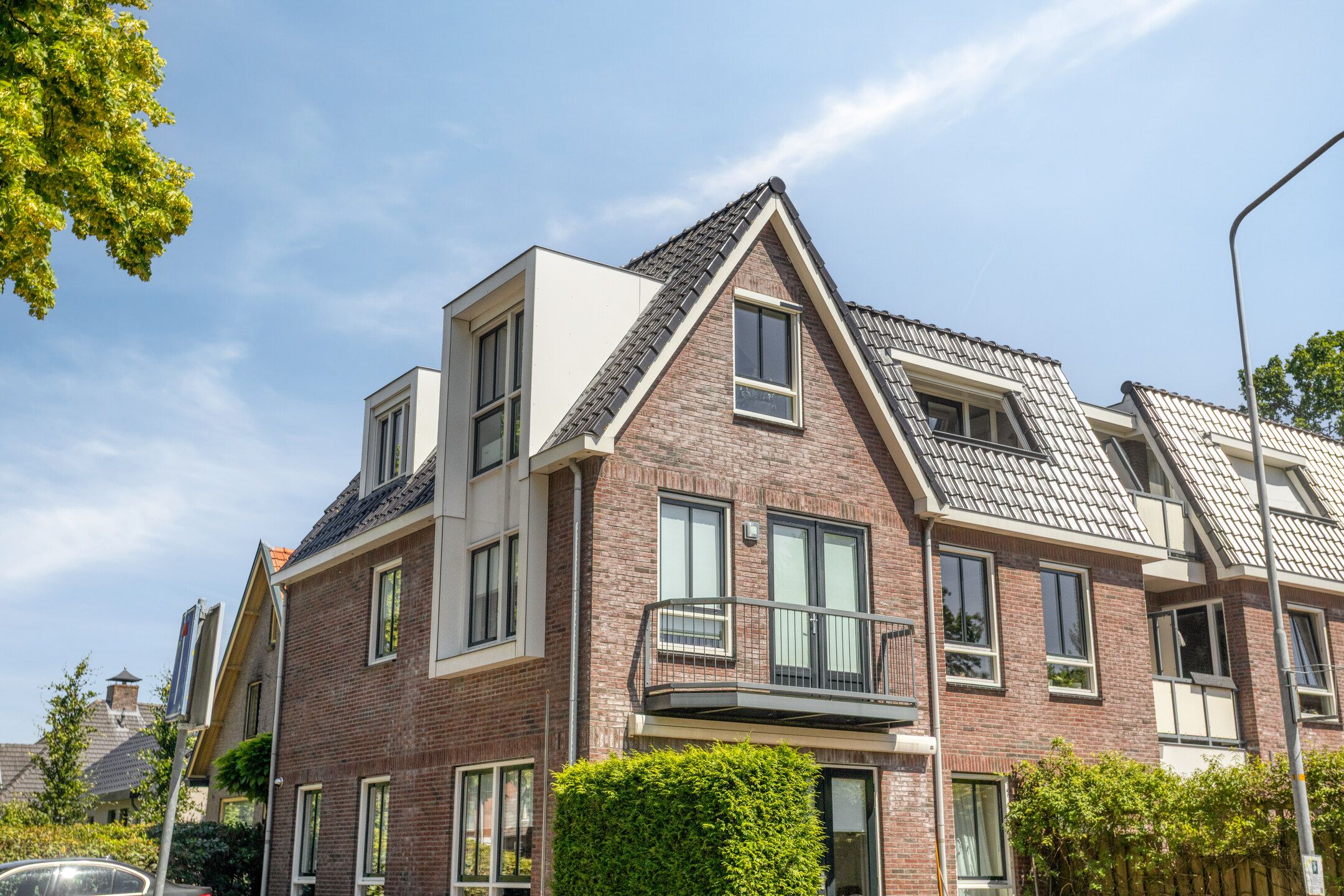 Foto van Dorpsplein 34, Wekerom