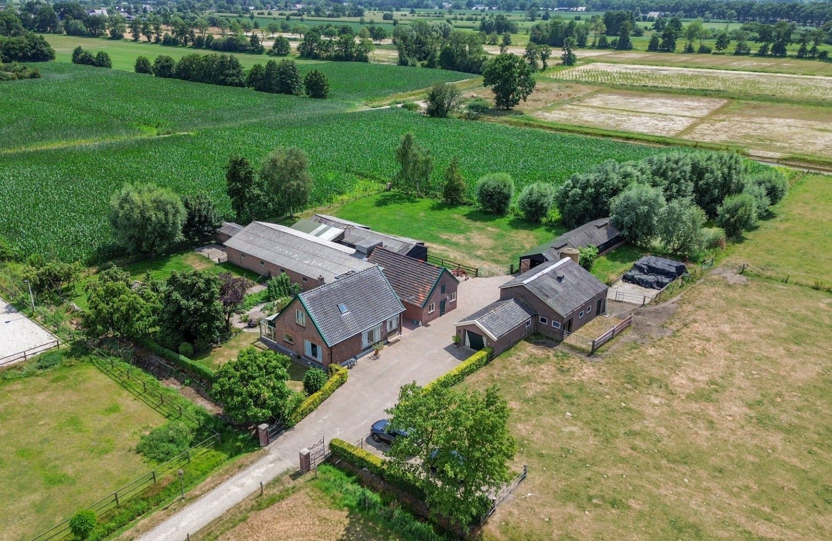 Foto van Schras 83, Ederveen