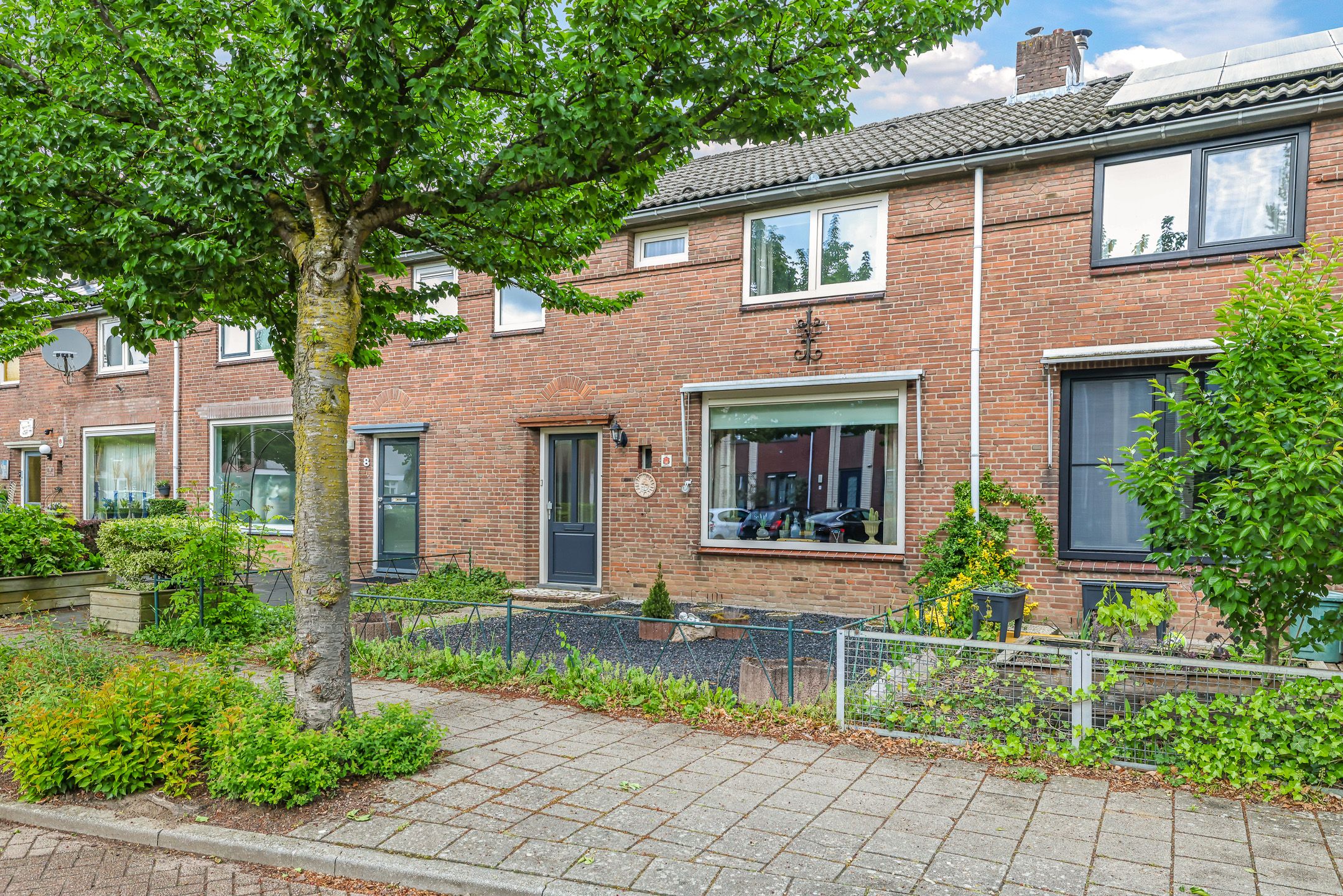Foto van van Kleefplein 6, Huissen