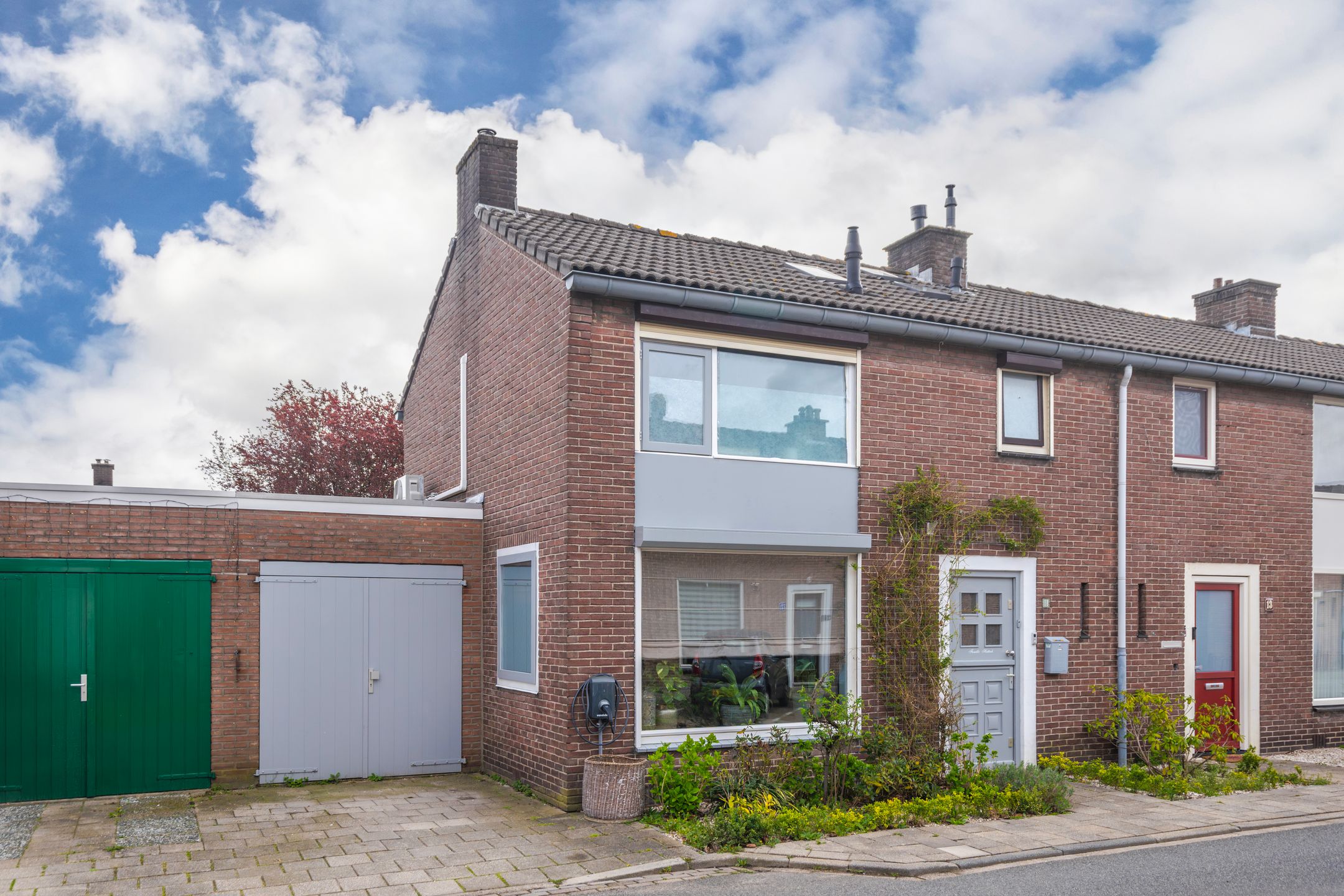 Foto van Van Nispenstraat 11, Zevenaar