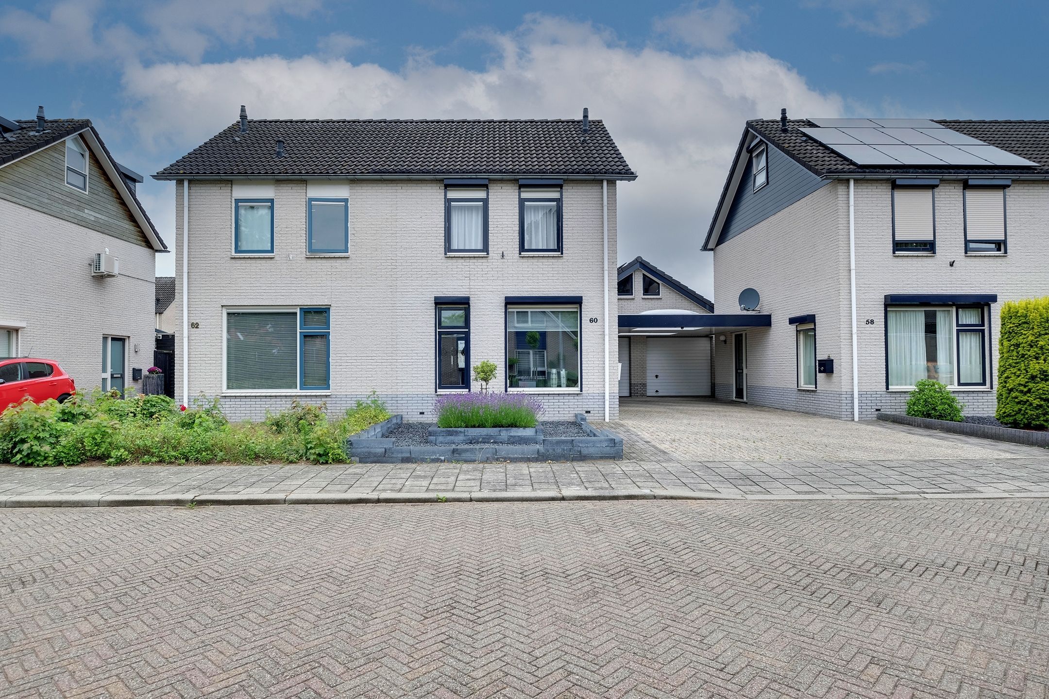 Foto van Erdwal 60, Tolkamer
