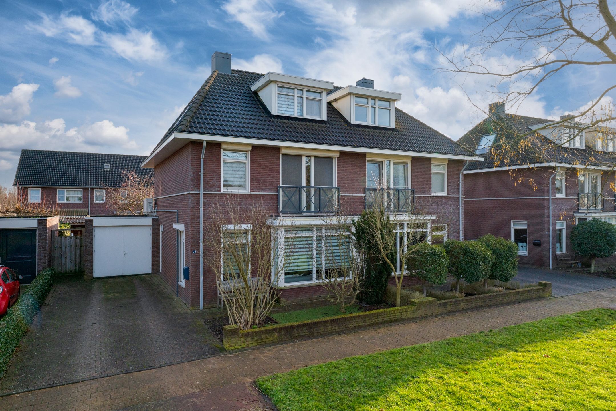 Foto van Vierkenshof 96, Tolkamer