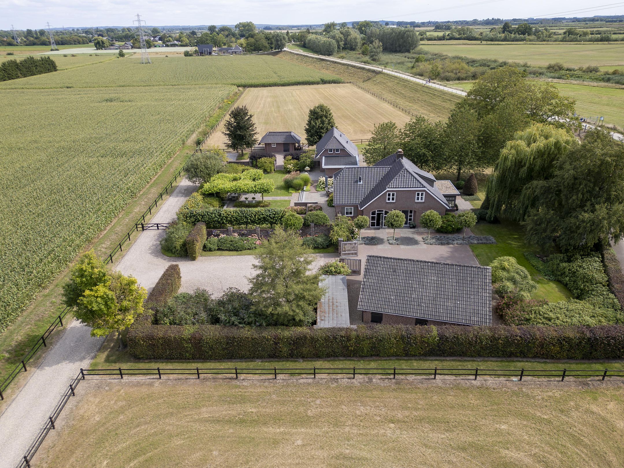 Foto van Leuvensedijk 1, Groessen