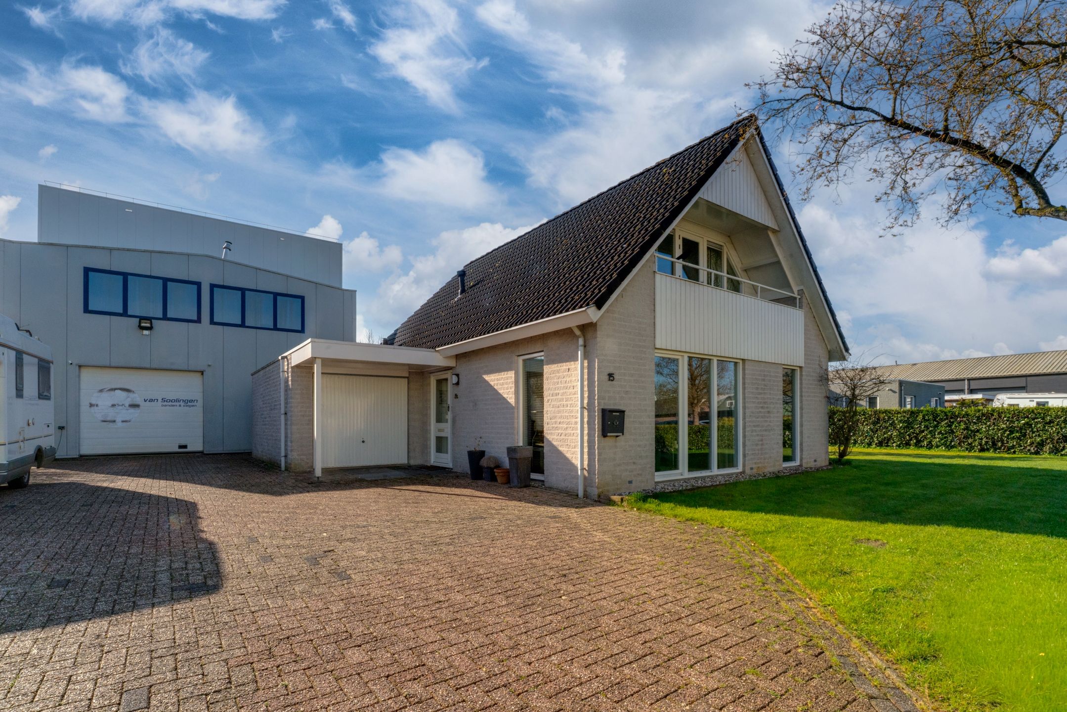 Foto van Nijverheidsstraat 15, Giesbeek