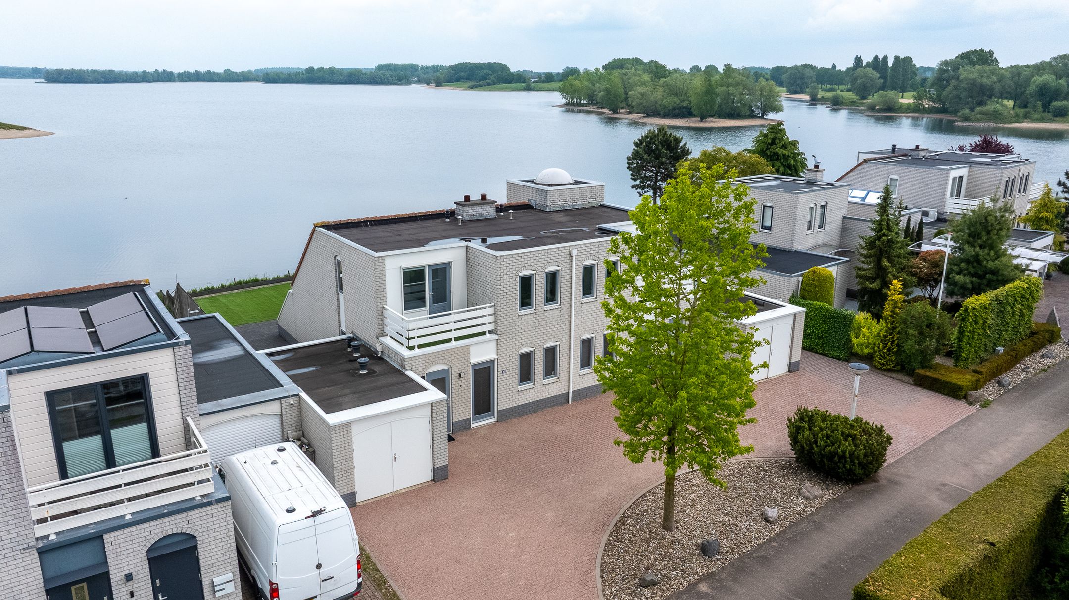 Foto van Zilvermeeuw 10, Lathum