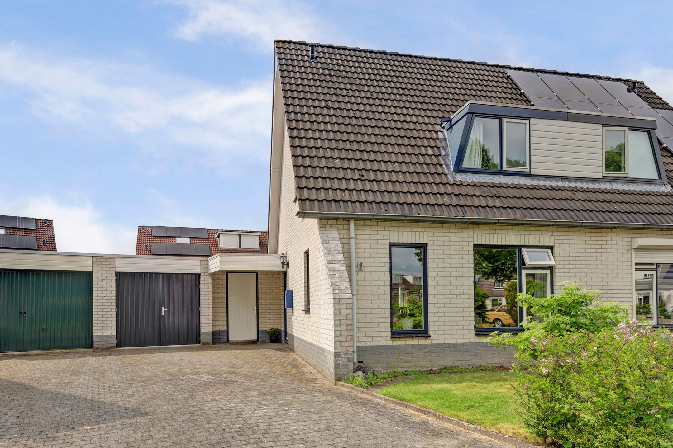 Foto van de Aalbes 5, Doetinchem