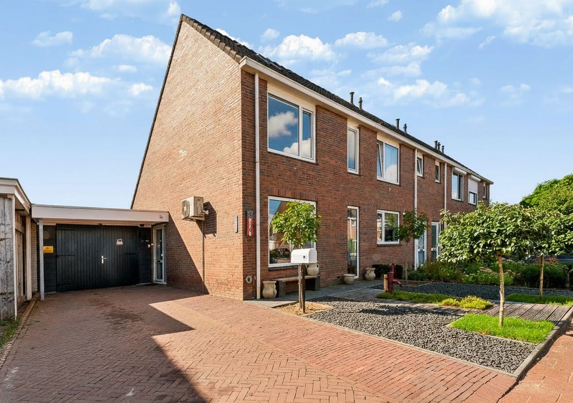 Foto van Lindeboom 16, Kilder