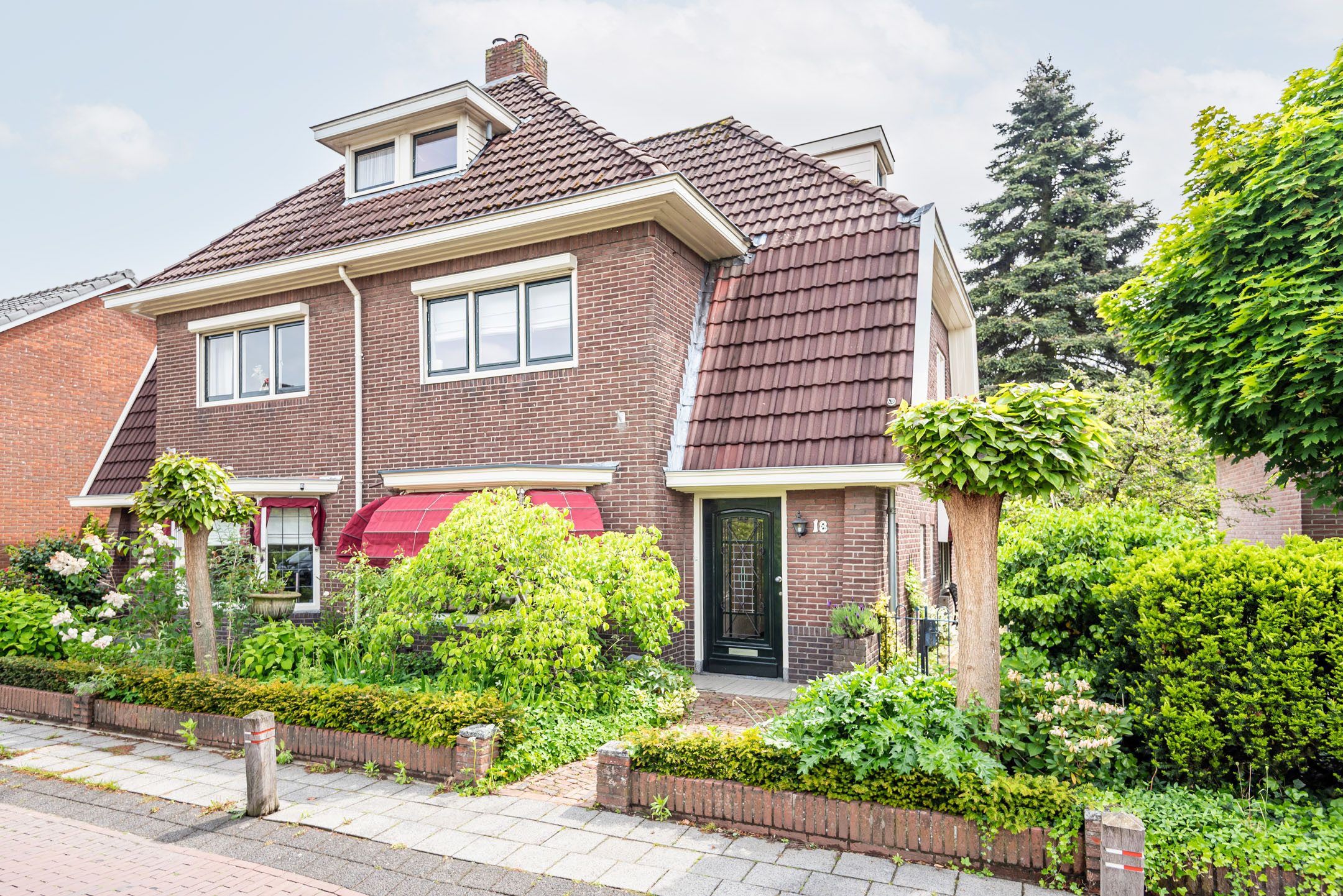 Foto van Deken Nijkampstraat 18, Ulft