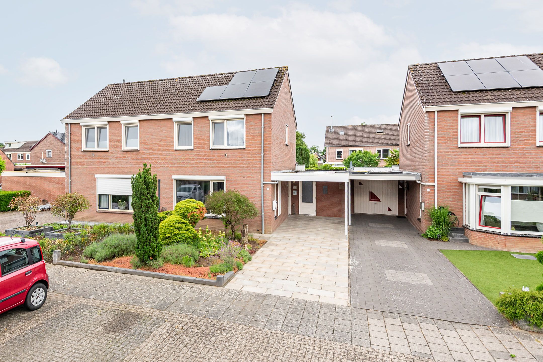 Foto van Veenbes 34, Gendringen