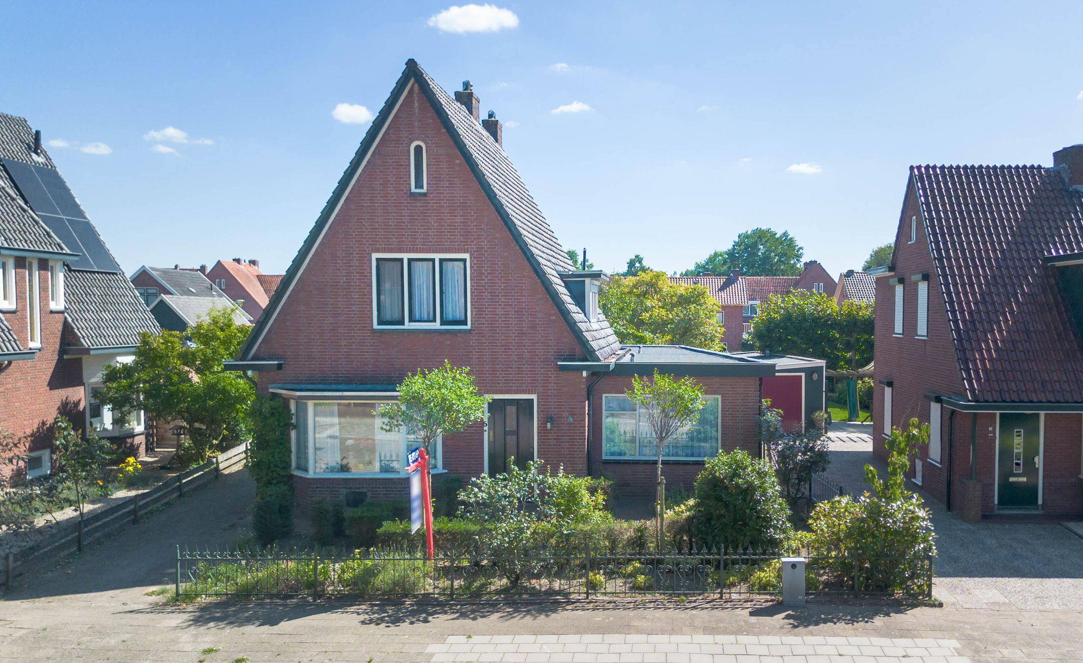Foto van Burgemeester van Nispenstraat 5, Winterswijk