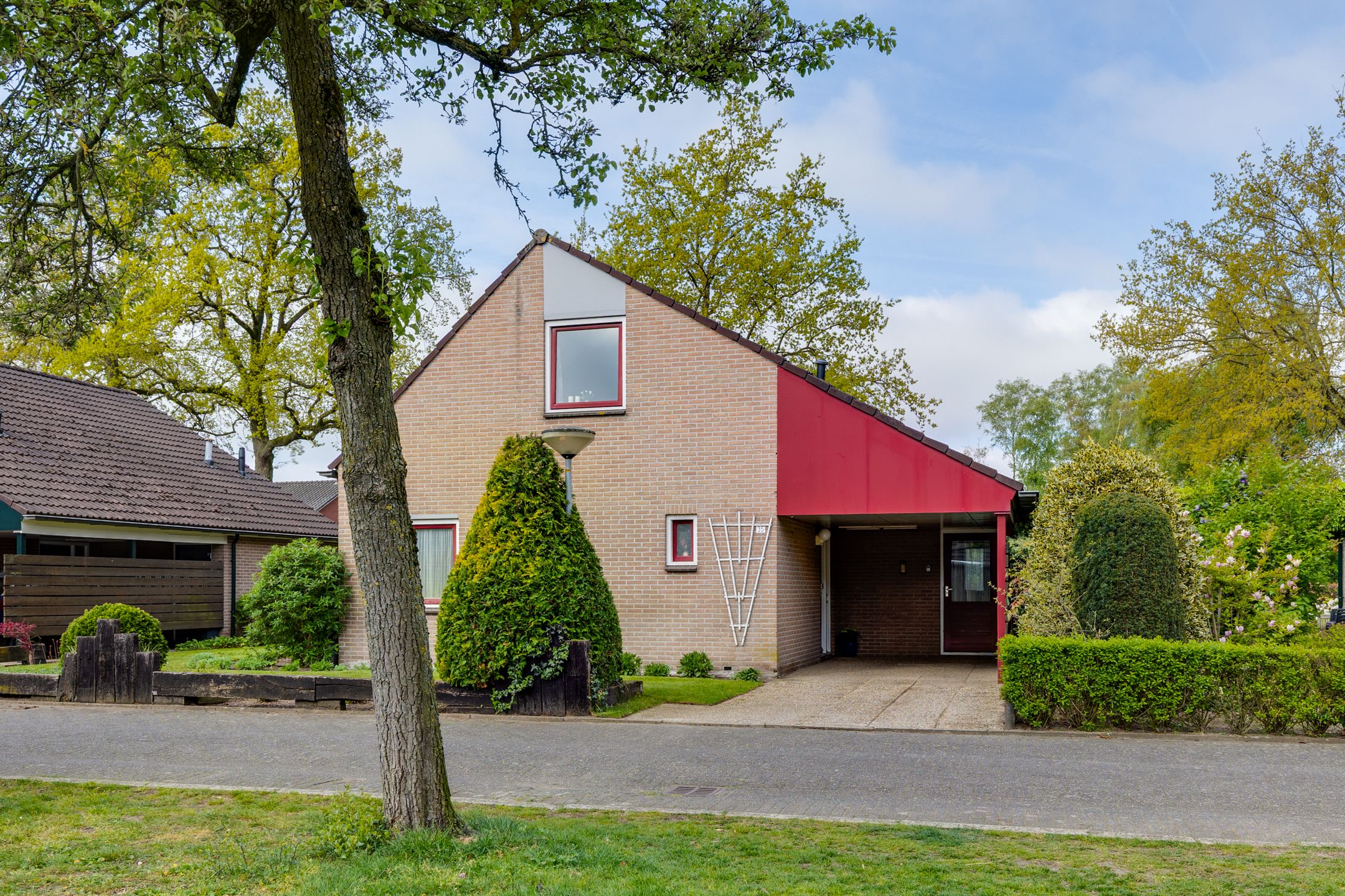 Foto van Köstersweide 35, Aalten