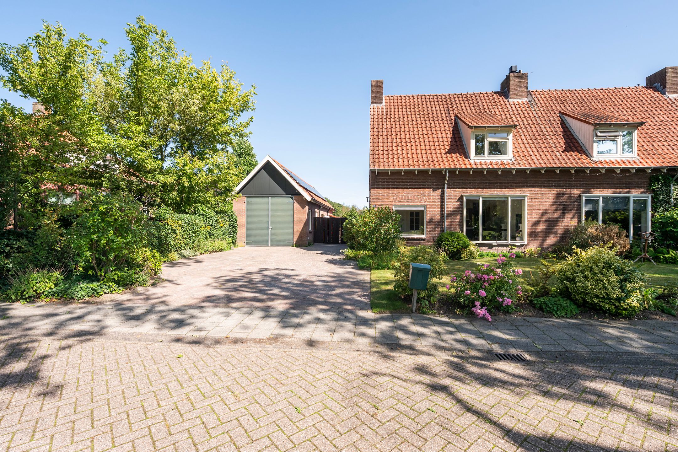 Foto van Kalverlaan 10, Rekken