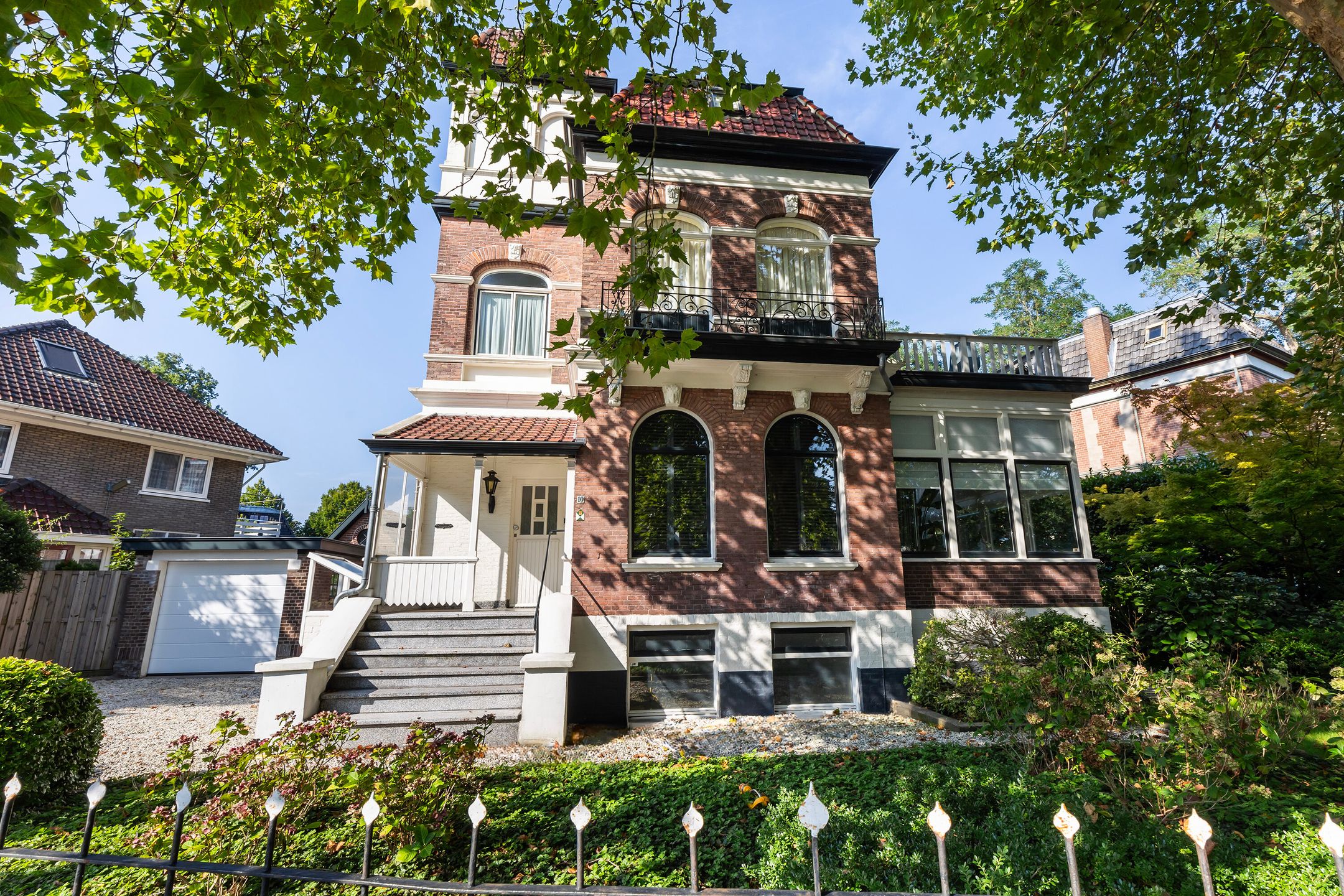 Foto van Kerklaan 10, Apeldoorn