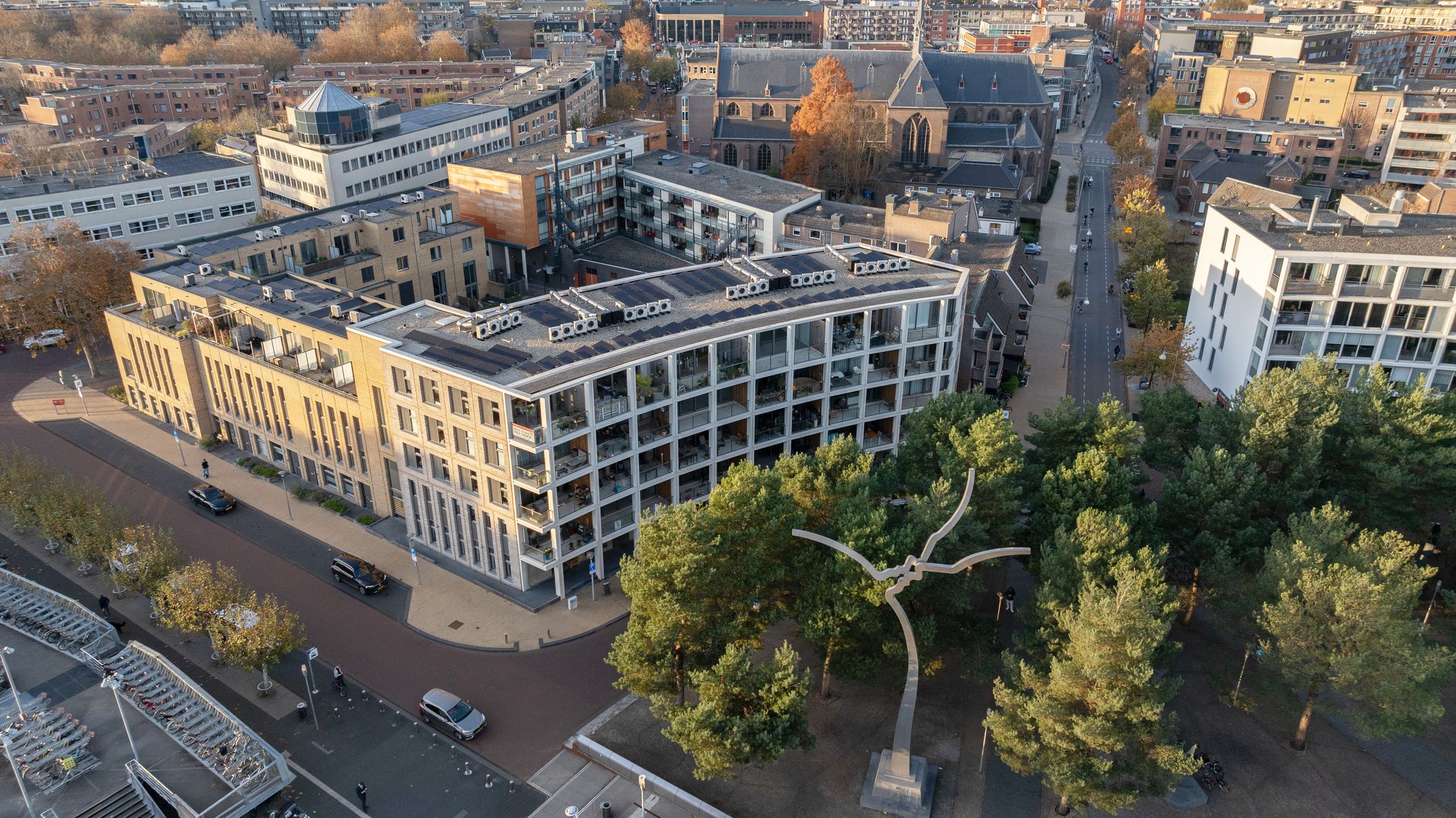 Foto van Stationsplein 17, Apeldoorn