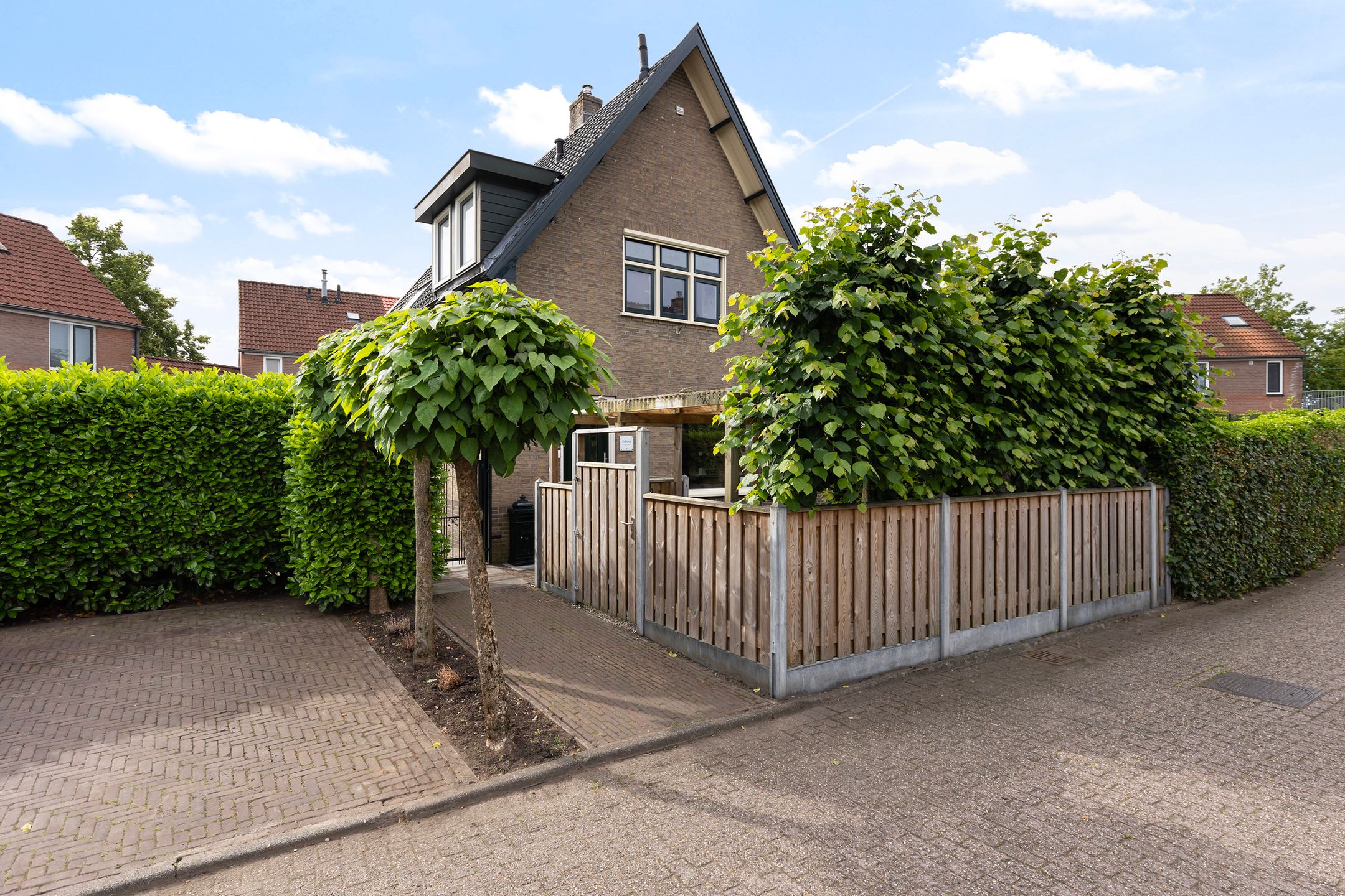 Foto van Sterrenlaan 10, Apeldoorn