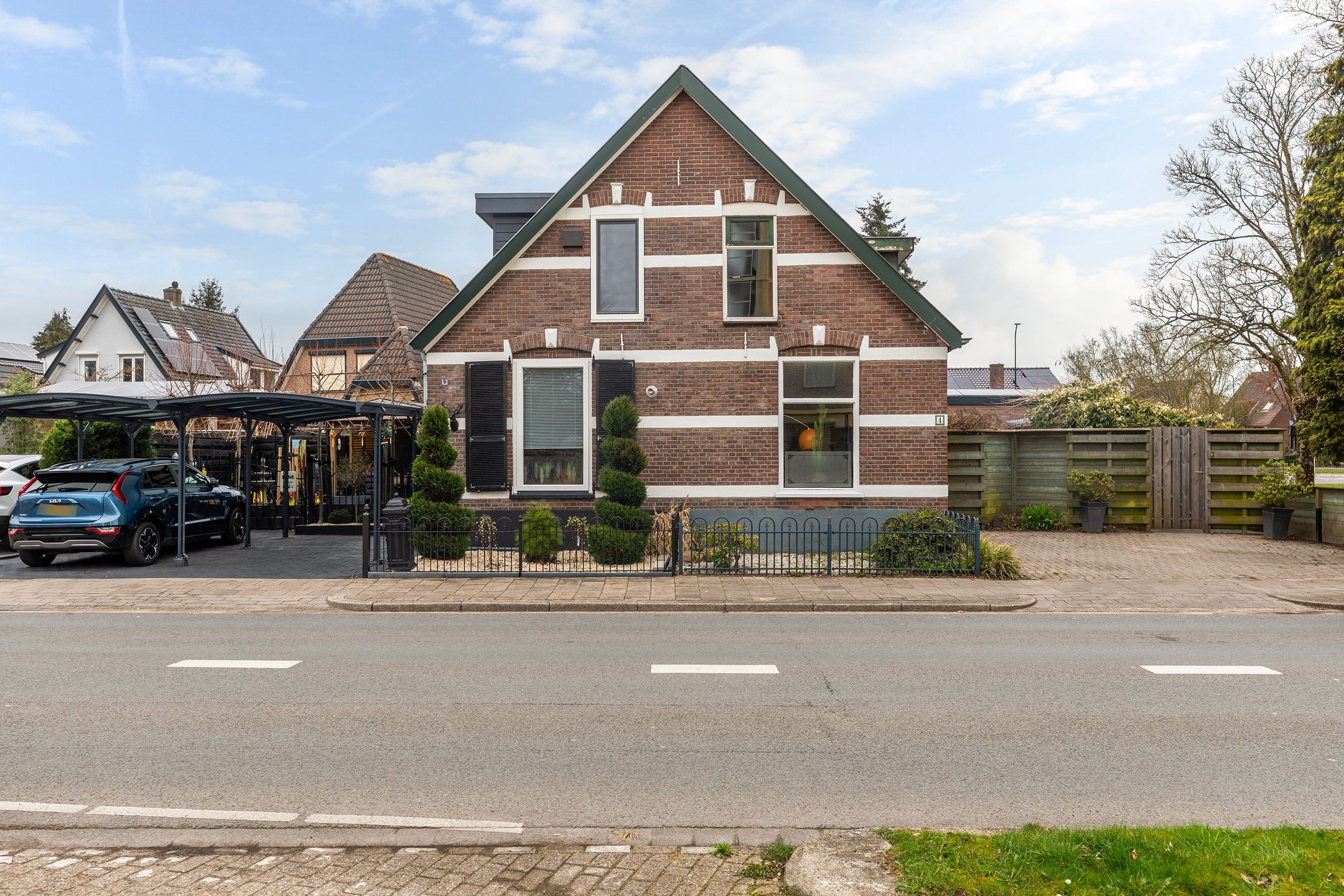 Foto van Hertenlaan 4, Apeldoorn