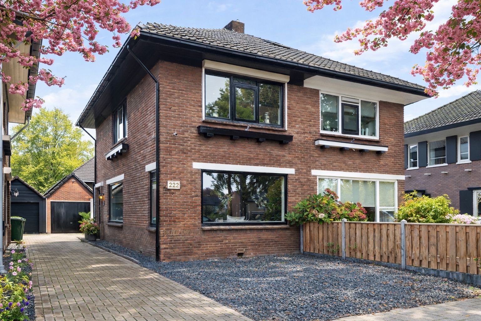 Foto van Deventerstraat 222, Apeldoorn
