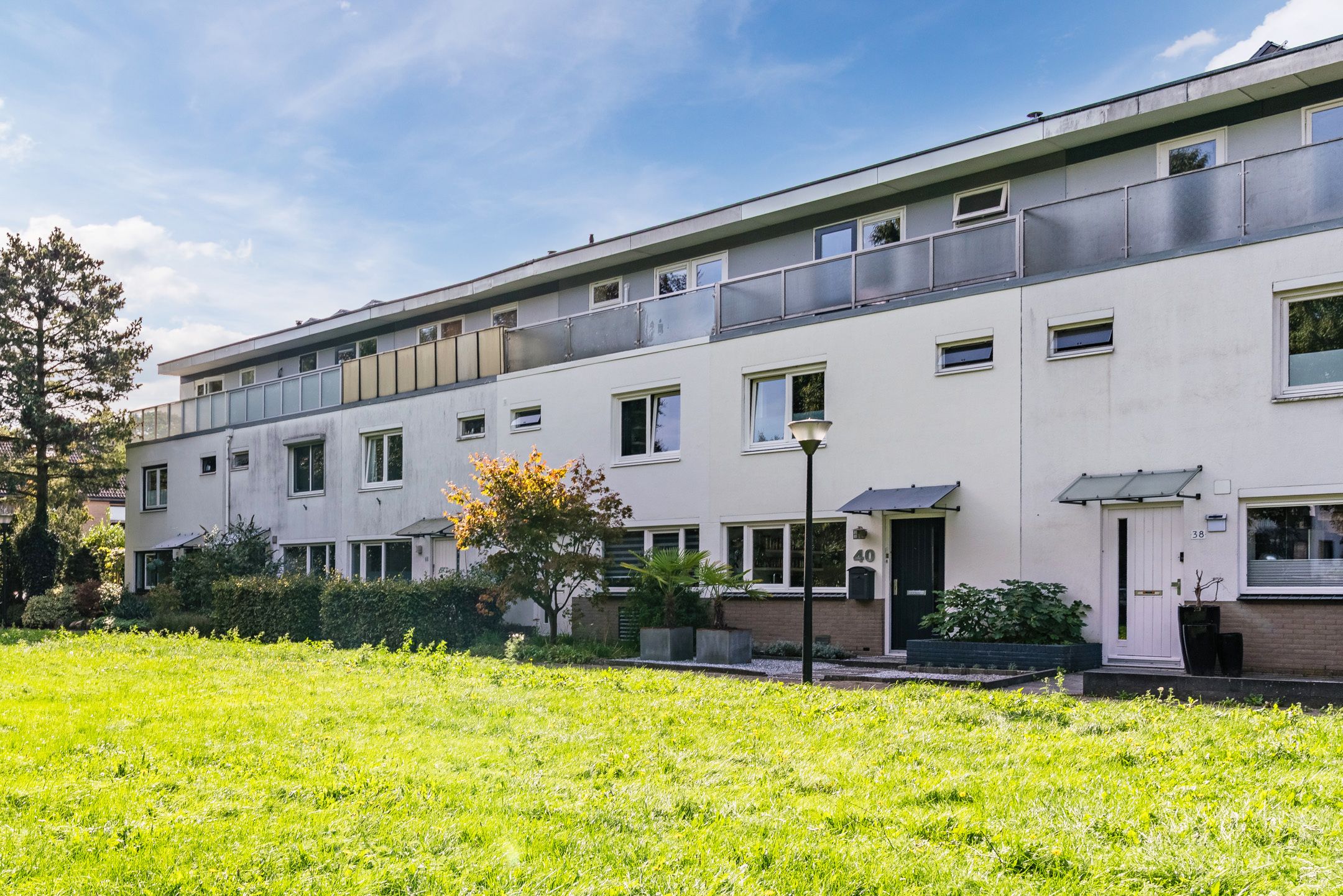 Foto van Ledaplantsoen 40, Apeldoorn Woonhuis