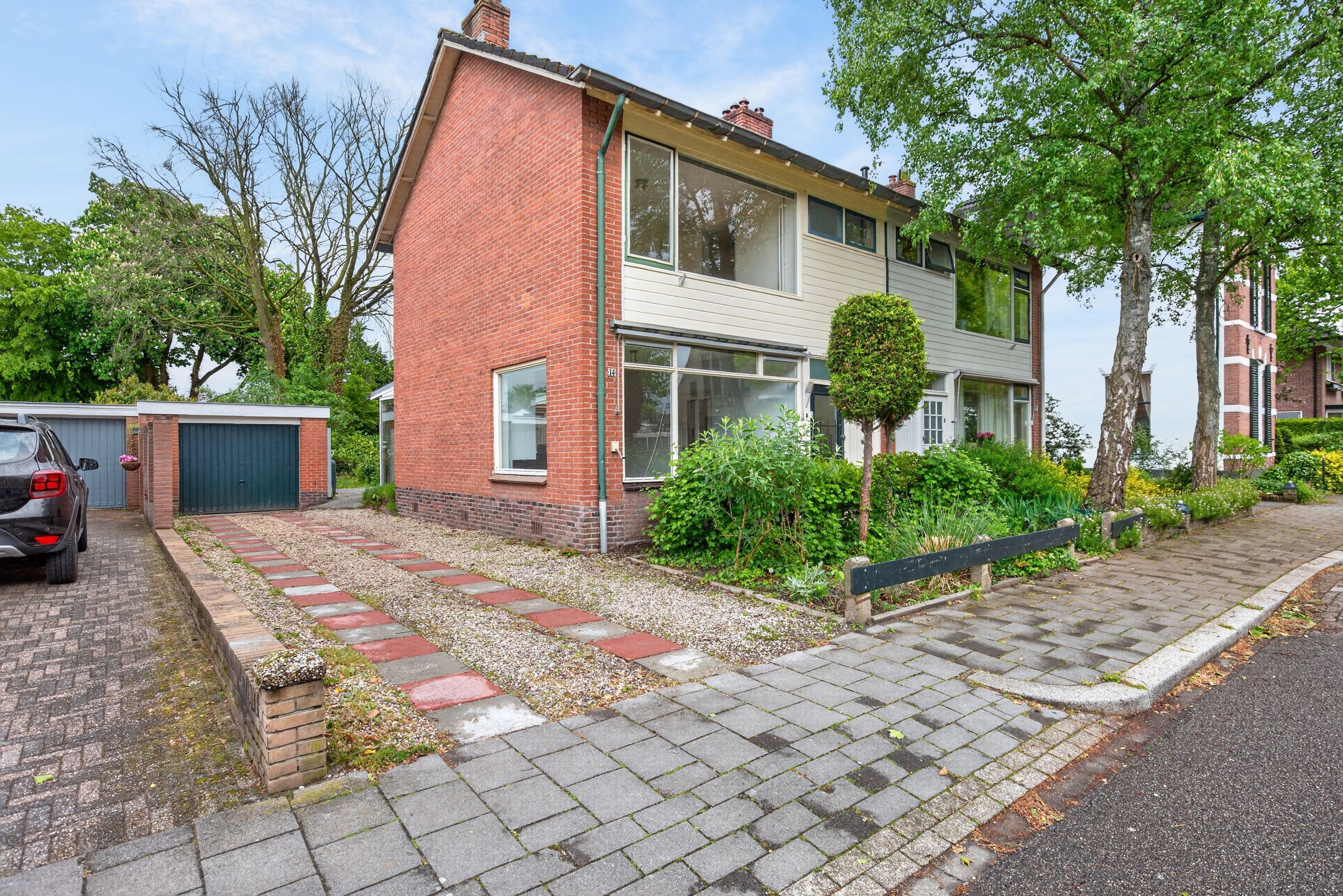 Foto van Bloemheuvellaan 14, Apeldoorn