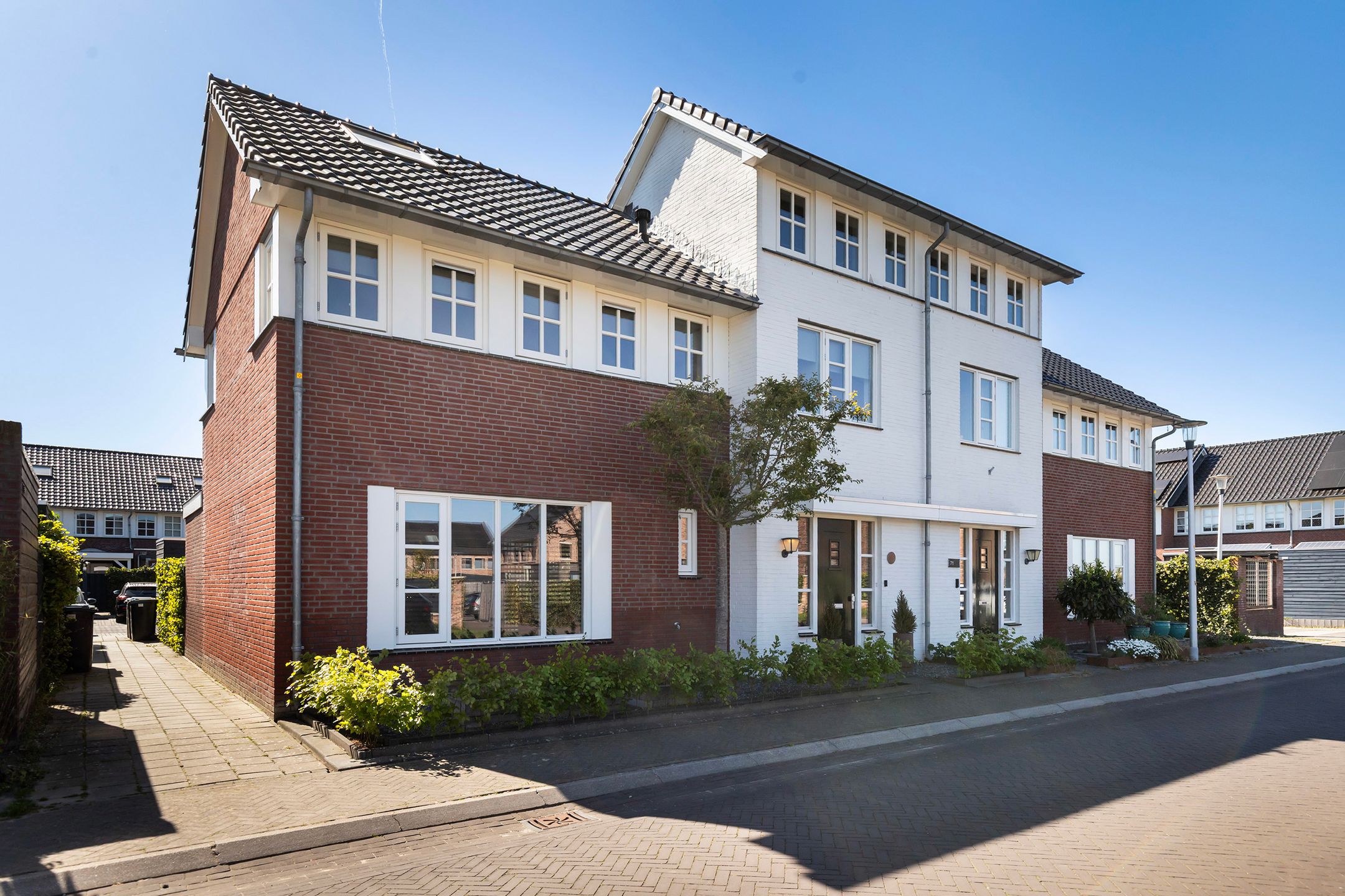 Foto van Honingzwam 69, Apeldoorn