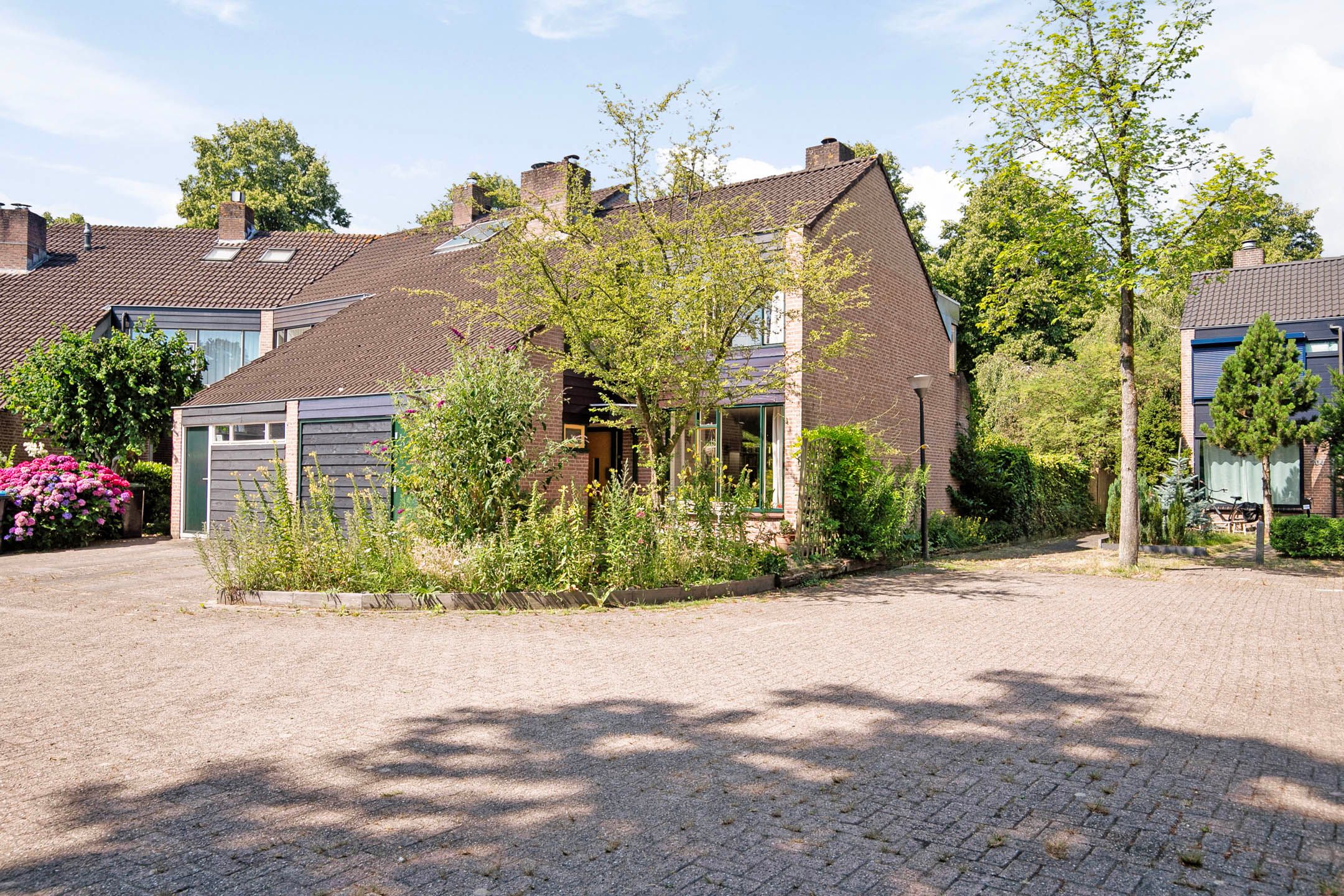 Foto van Steenhouwersdonk 132, Apeldoorn