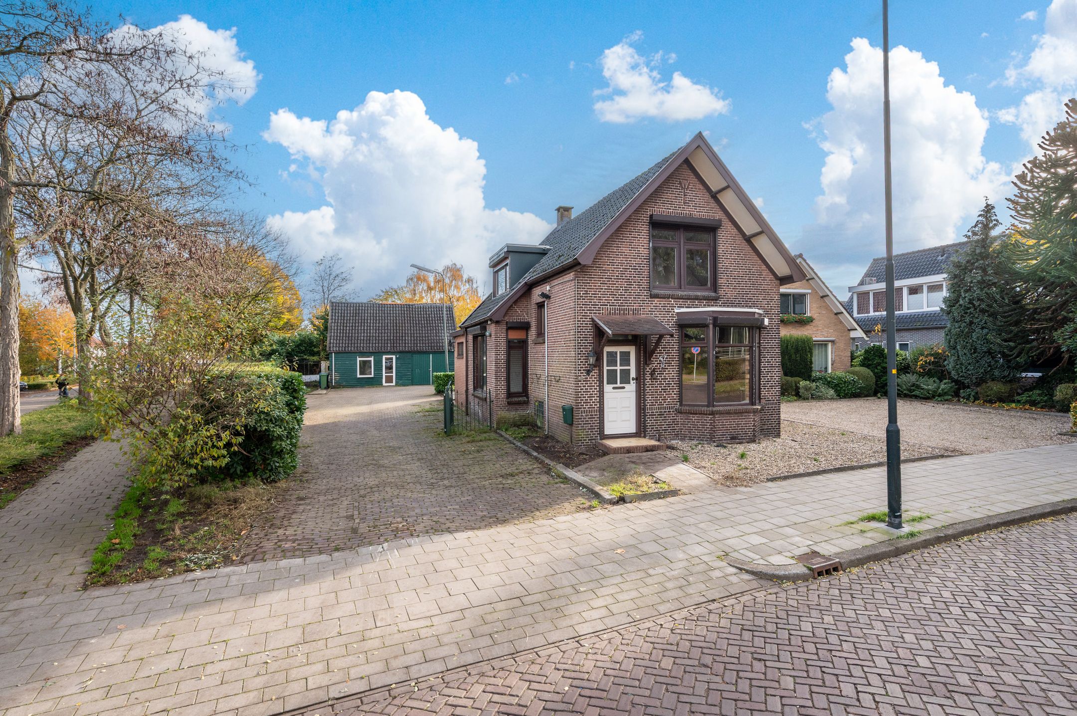 Foto van Adelaarslaan 47, Apeldoorn