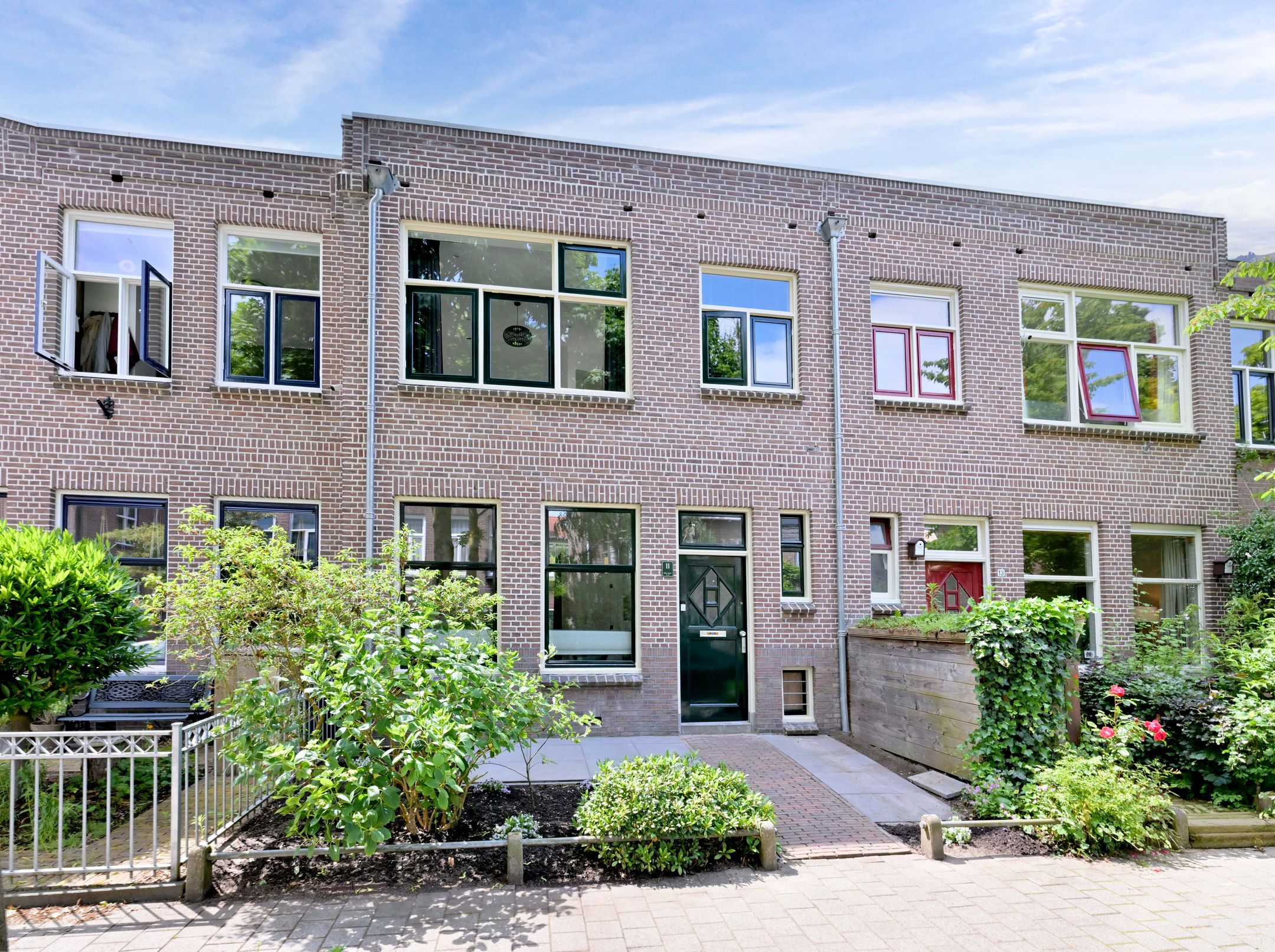 Foto van A.J. Duymaer van Twiststraat 11, Deventer