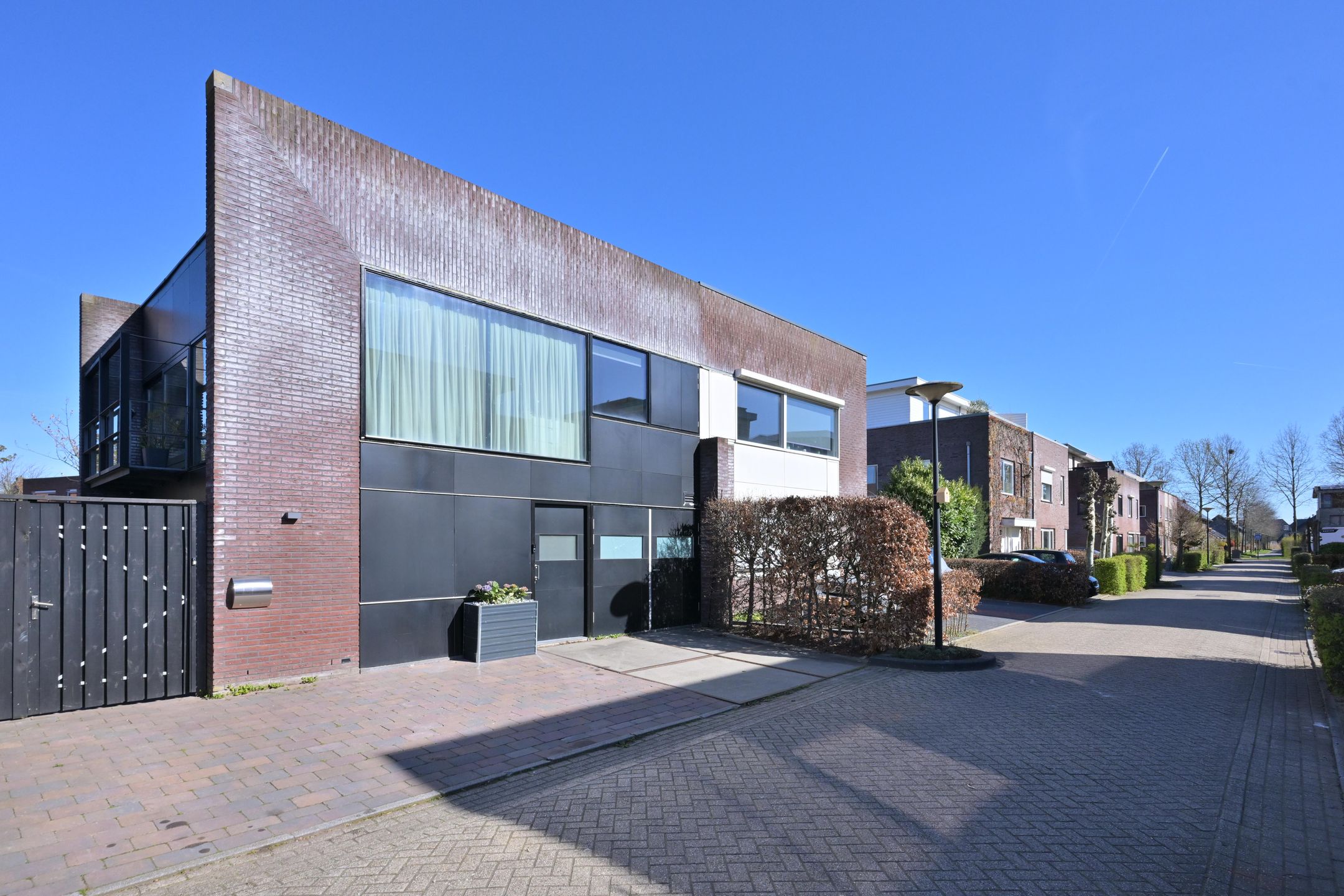 Foto van Kees van Baarenstraat 1, Deventer