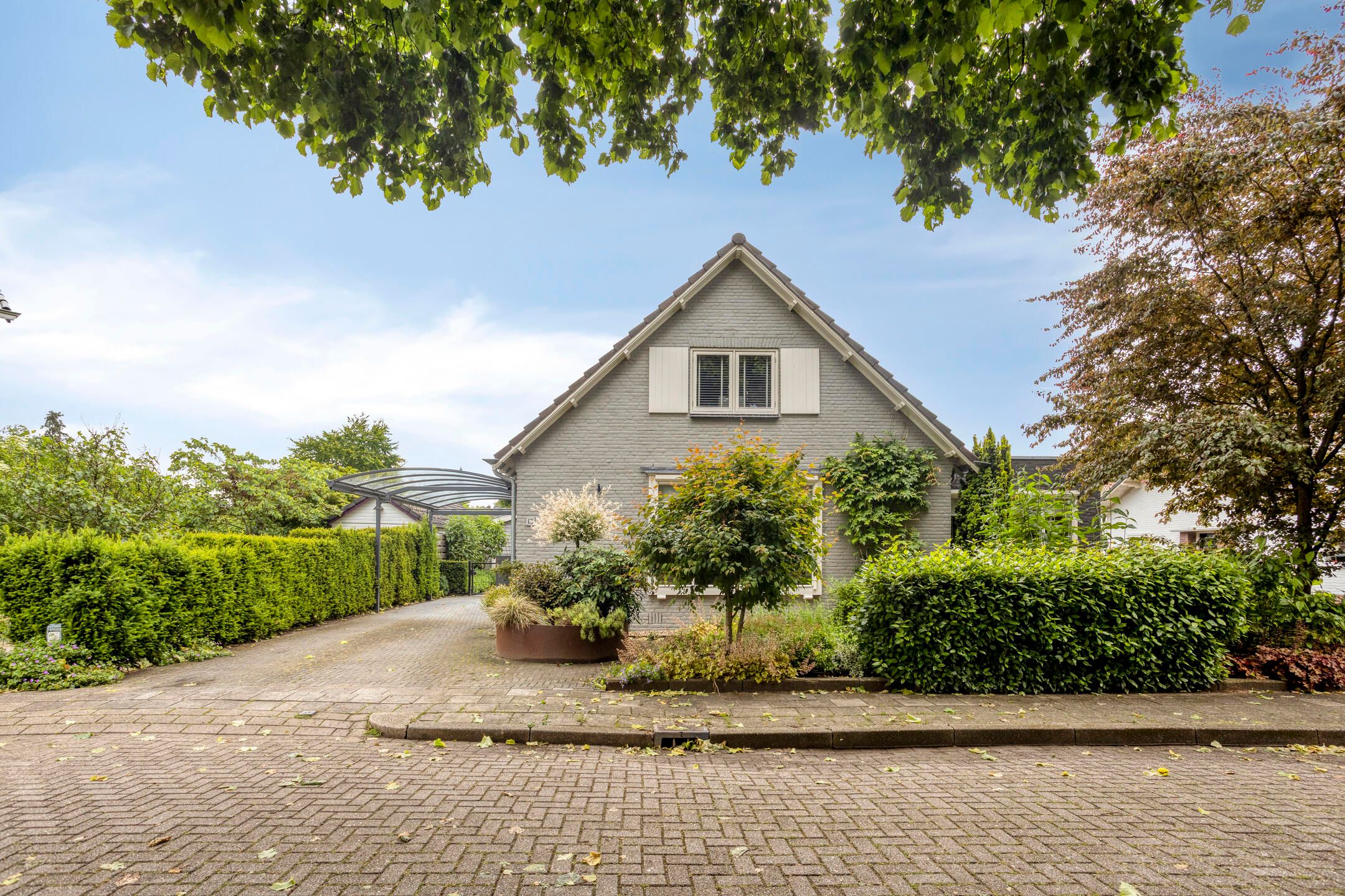 Foto van Rozenhofstraat 13, Steenenkamer