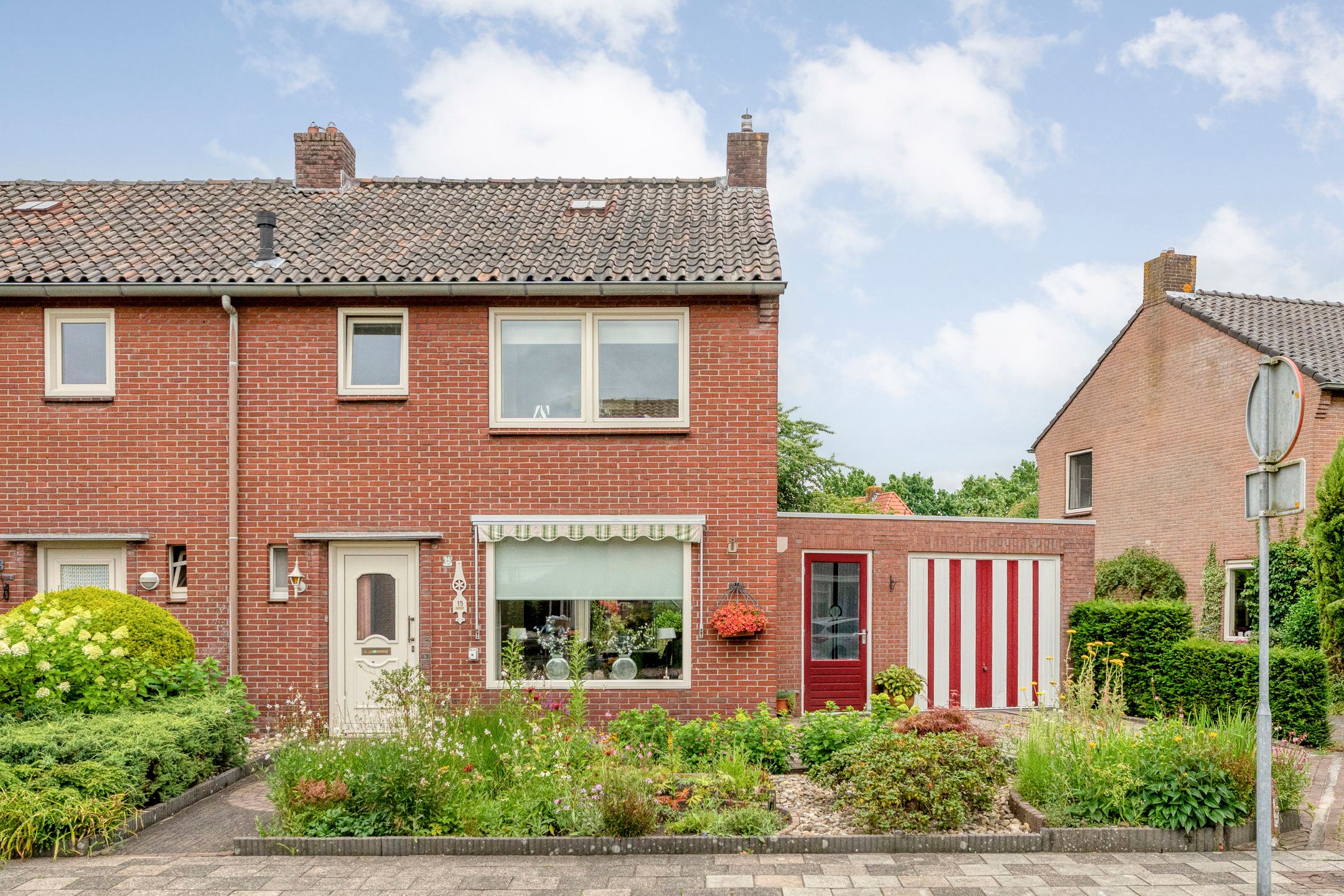 Foto van G J Piksenstraat 15, Nijverdal