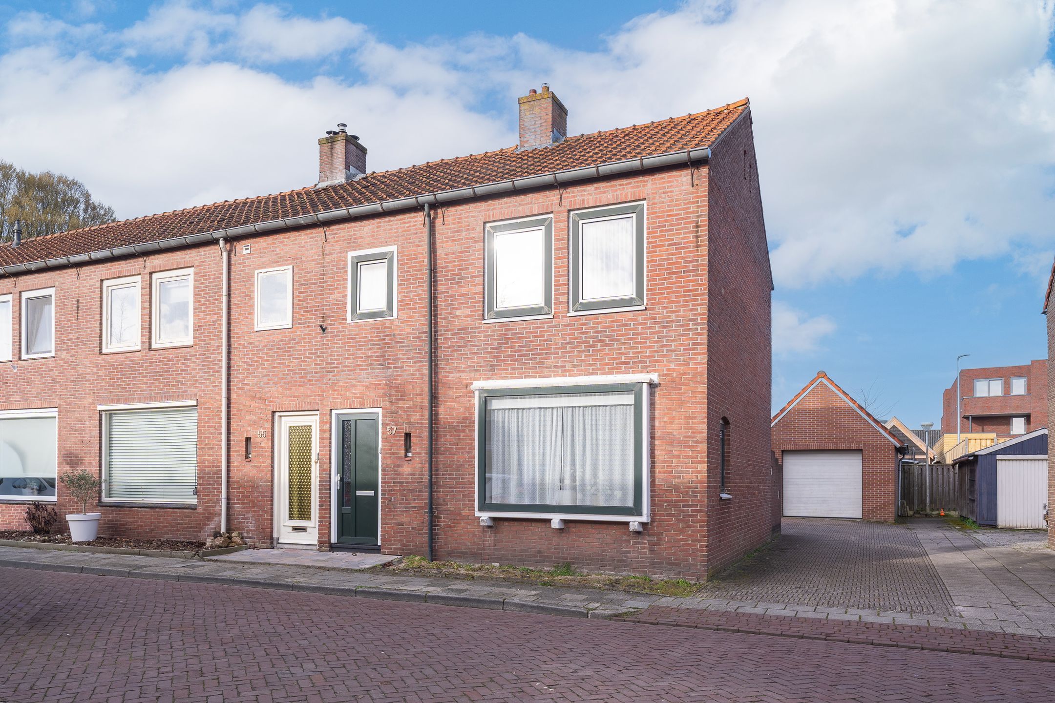 Foto van Zonnebloemstraat 57, Nijverdal