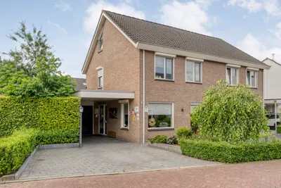 Foto van Zwaluwtong 1, Nijverdal