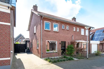 Foto van Hangerad 8, Rijssen