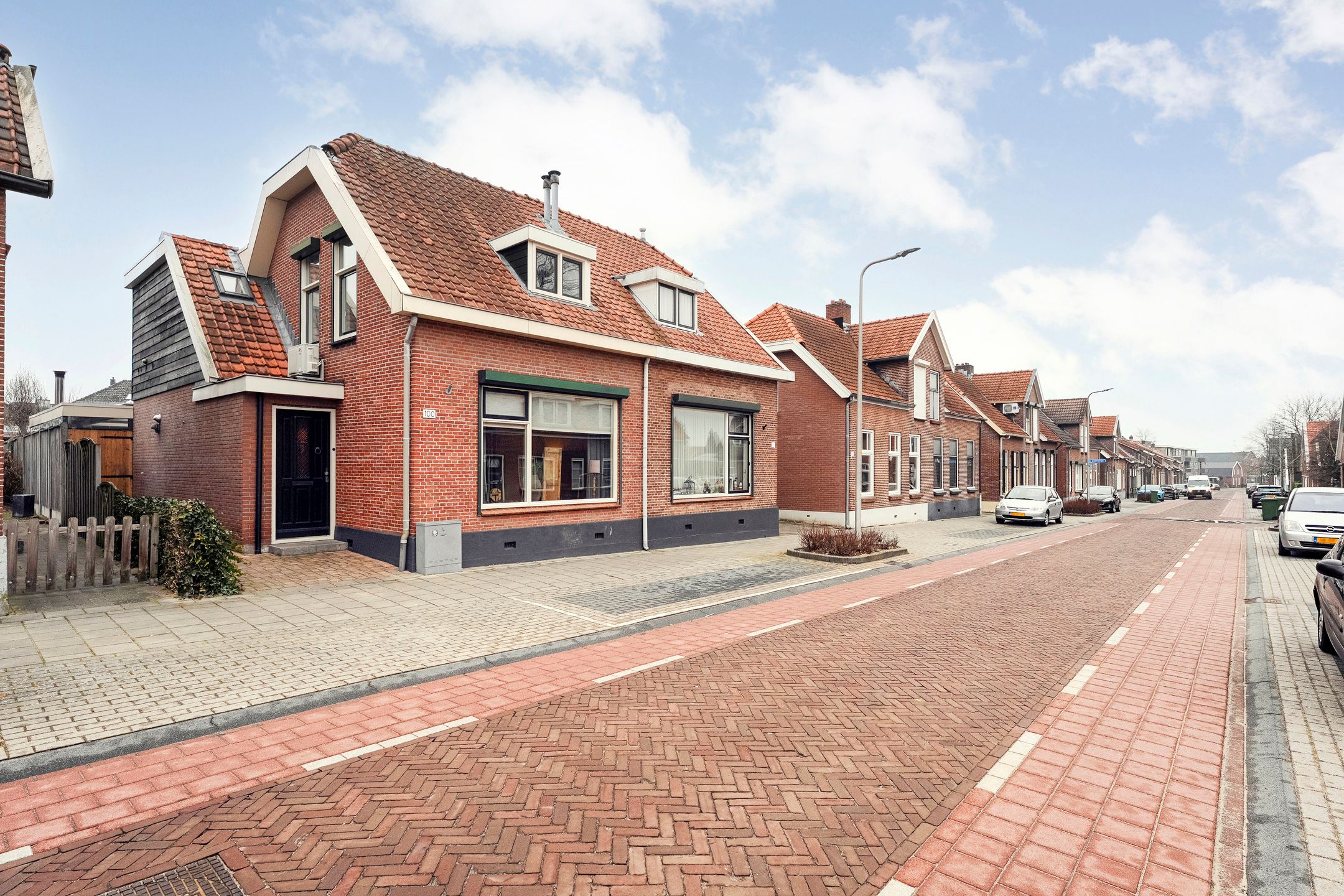 Foto van Esstraat 100, Rijssen