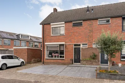 Foto van Broedersdijk 8, Rijssen