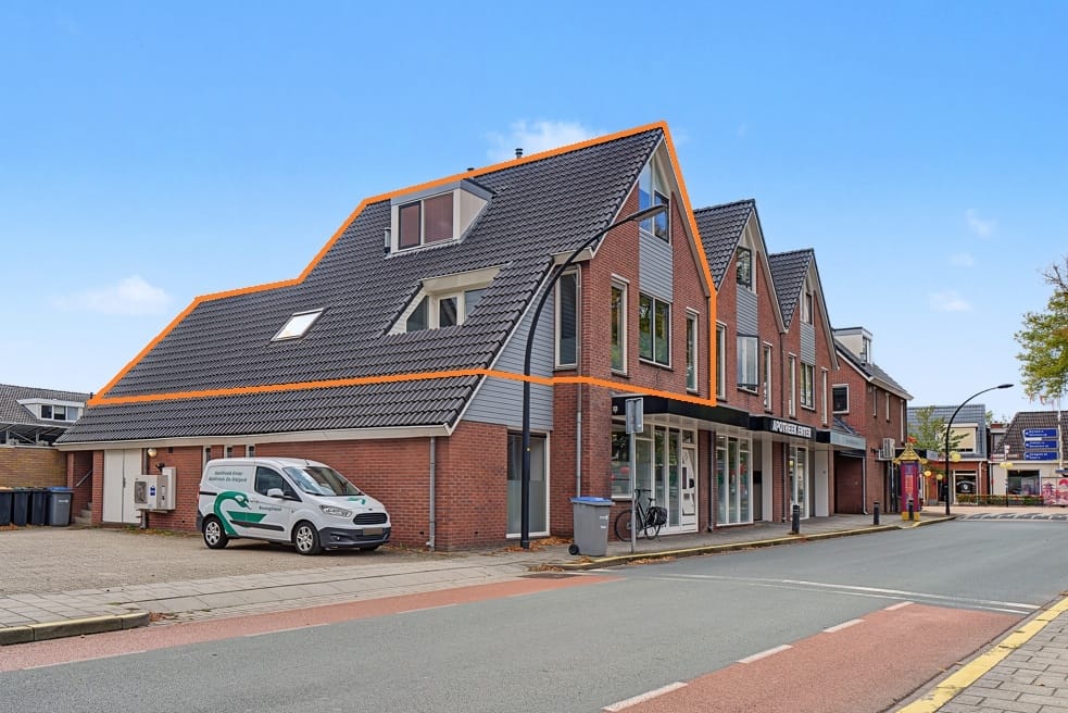 Foto van Dorpsstraat 77D, Enter