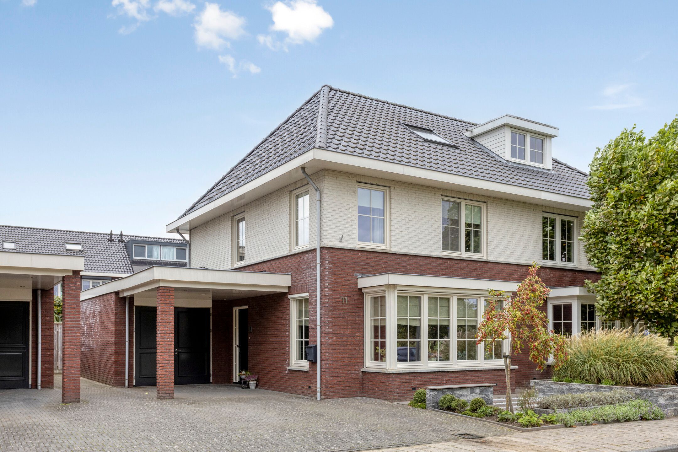 Foto van Zandhorst 11, Enter